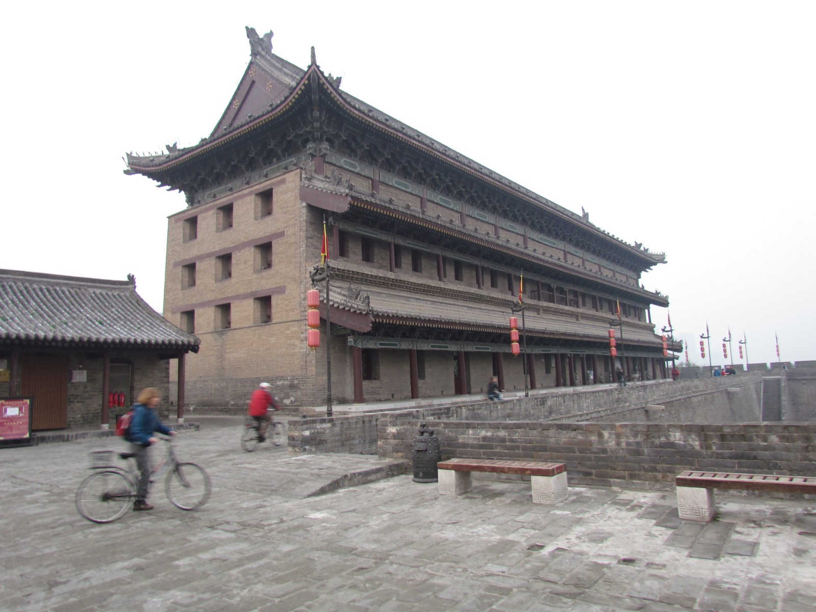Xi'an - City wall - Building