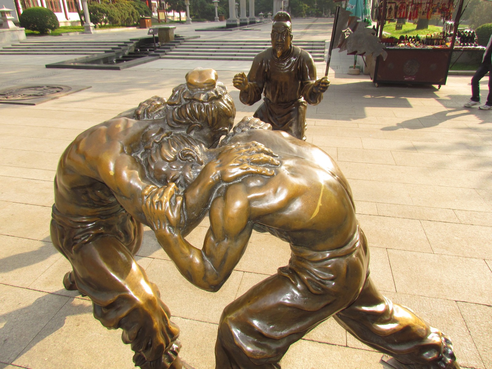 Xi'an - Near Giant Wild Goose pagoda - Wrestling statues