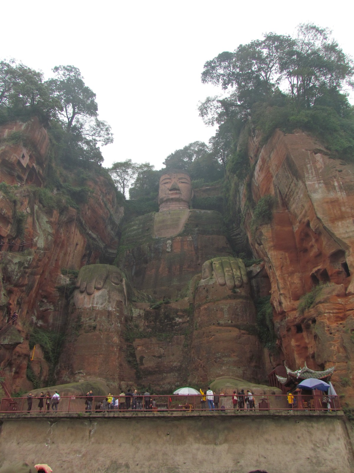 Leshan - Giant sitting Buddha