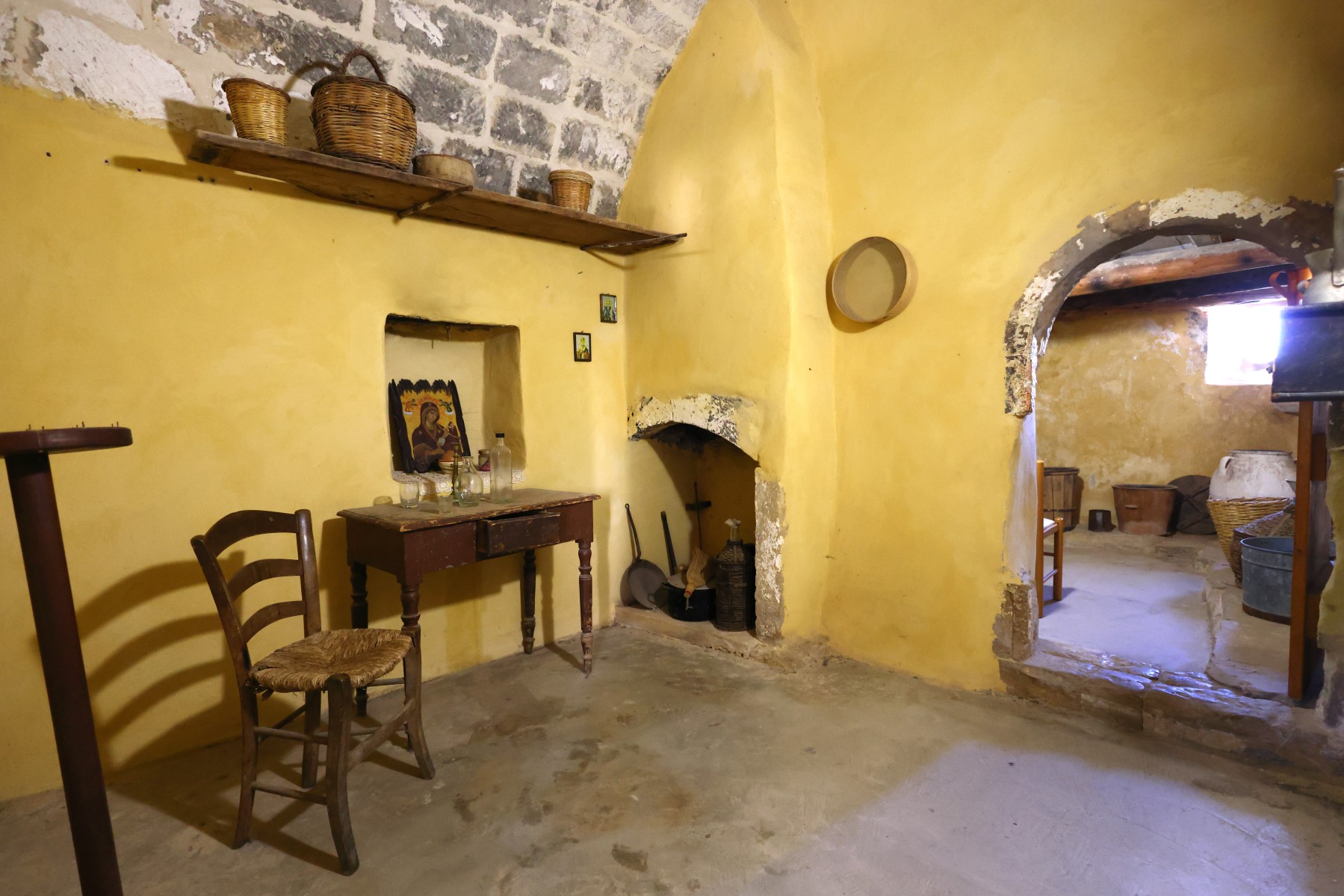Arkadi monastery - Room