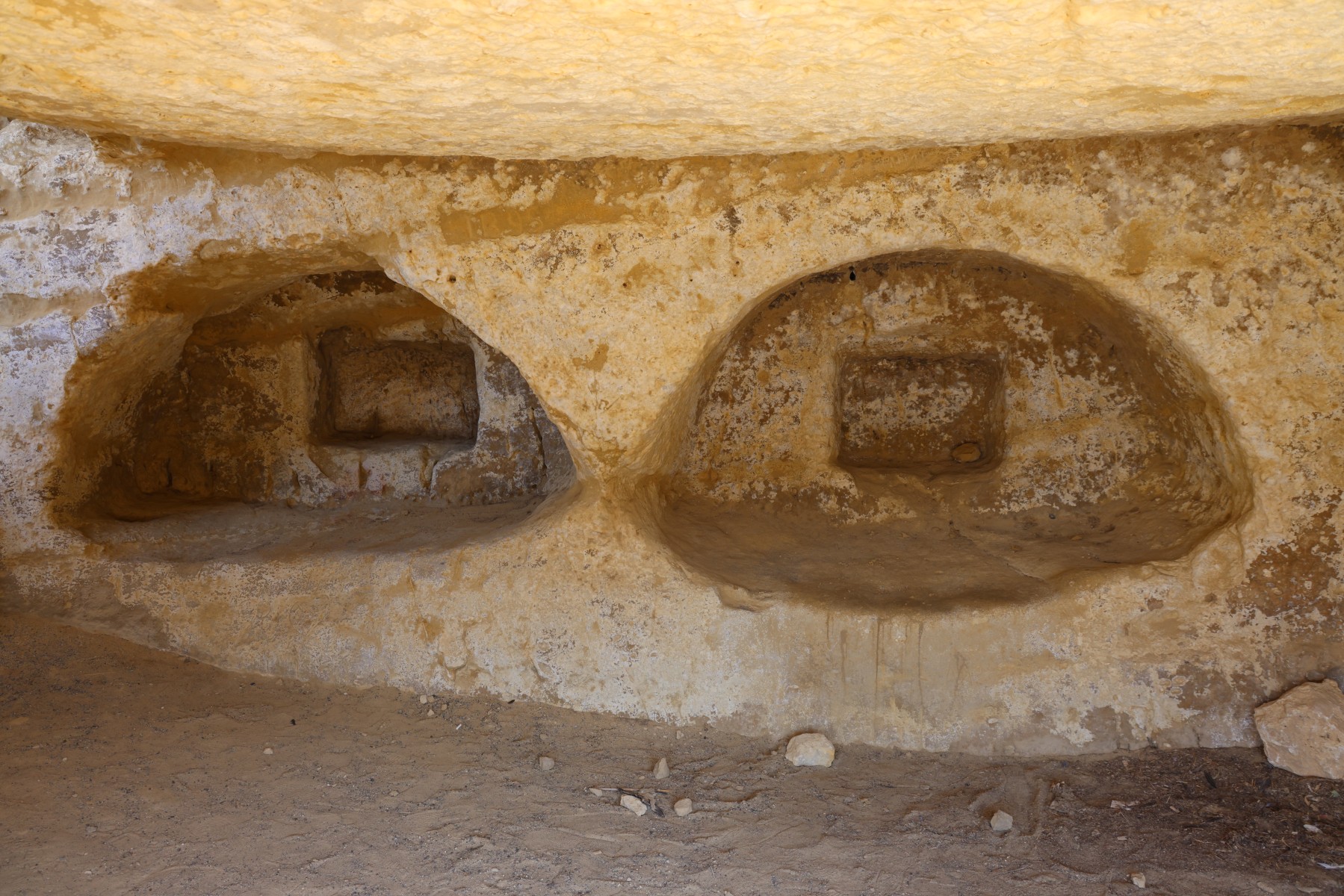 Matala - Caves