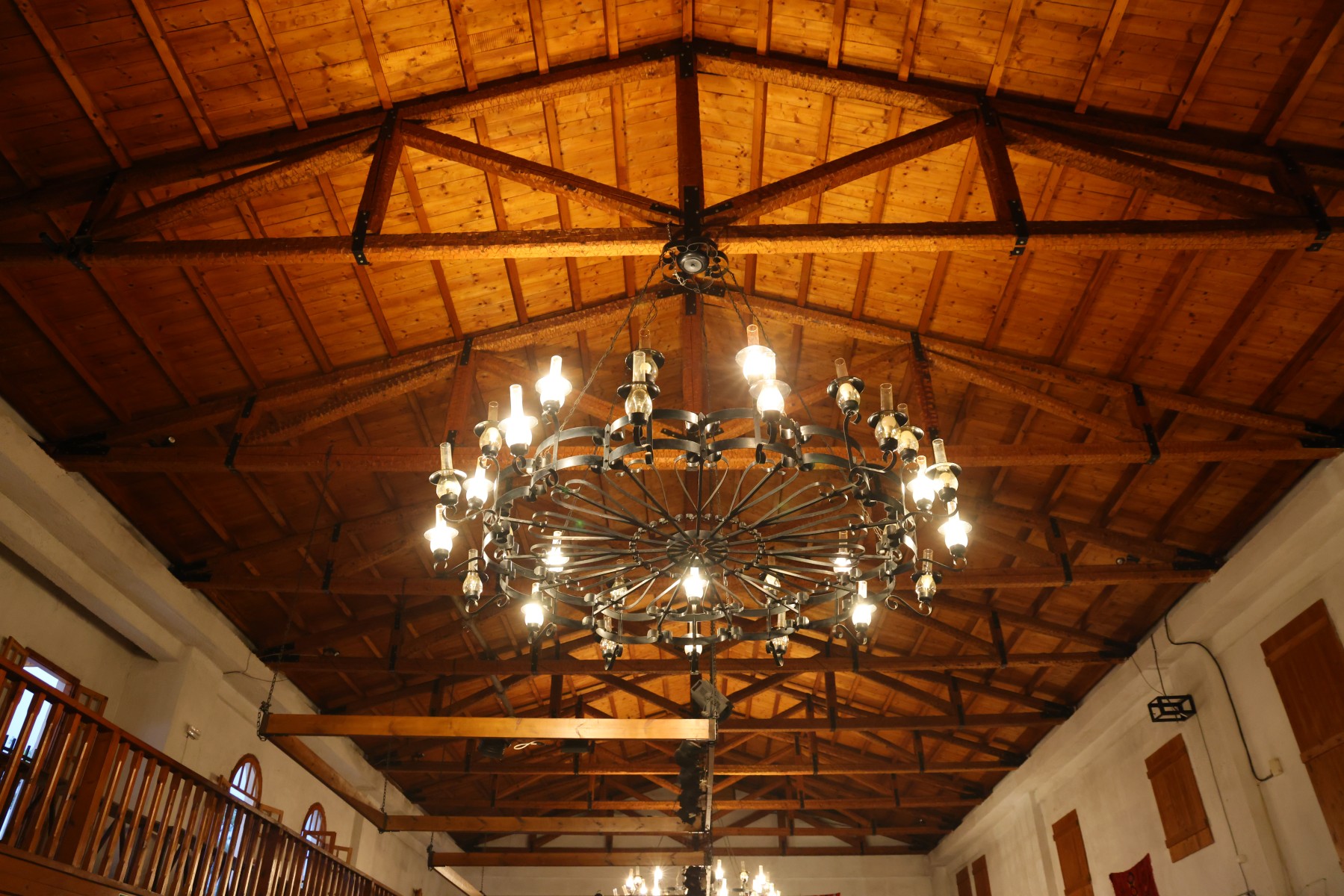 Kato Karouzana - Cretan night - Chandelier