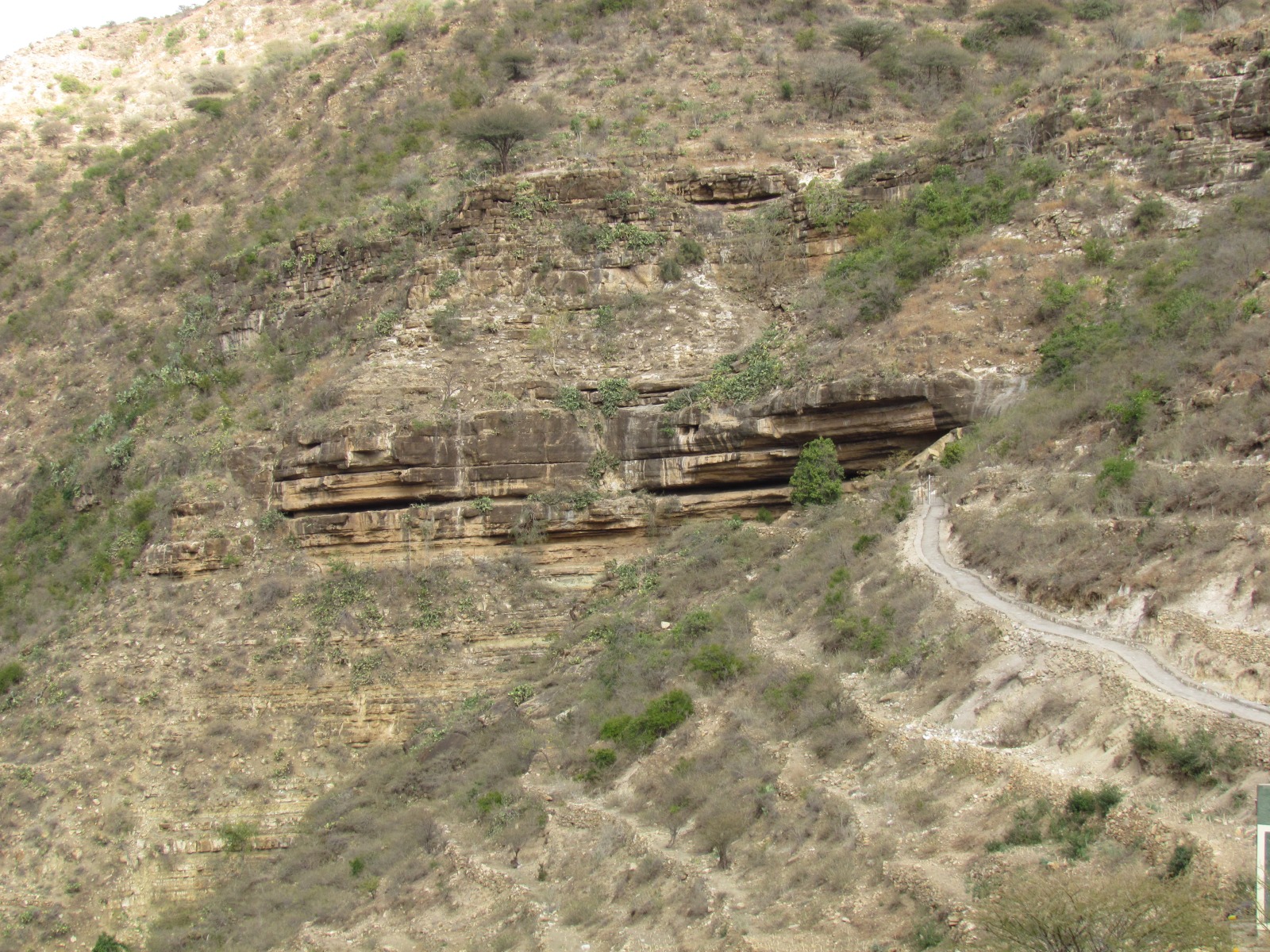 Legoda cave