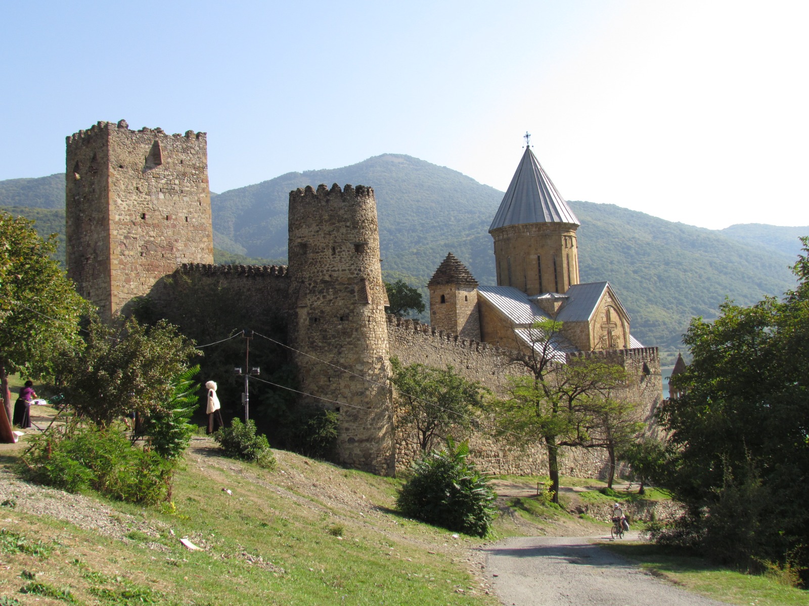 Ananuri fortress