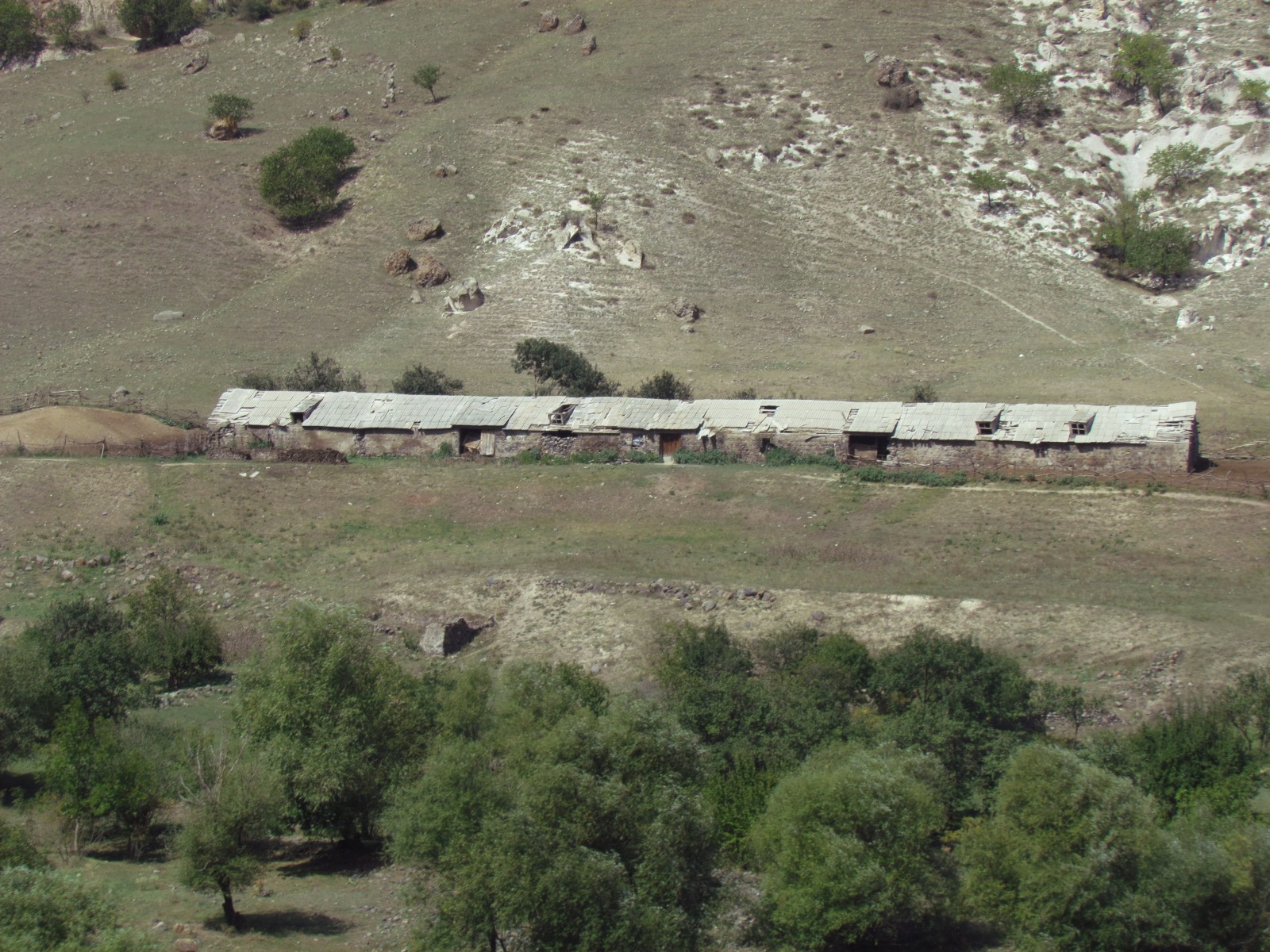 Near Vardzia
