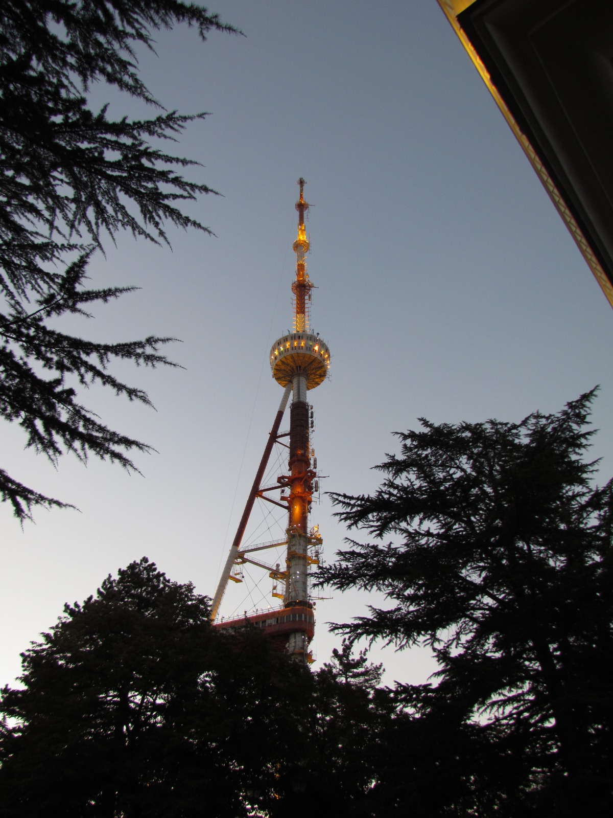 Tbilisi - Mtatsminda park - TV tower