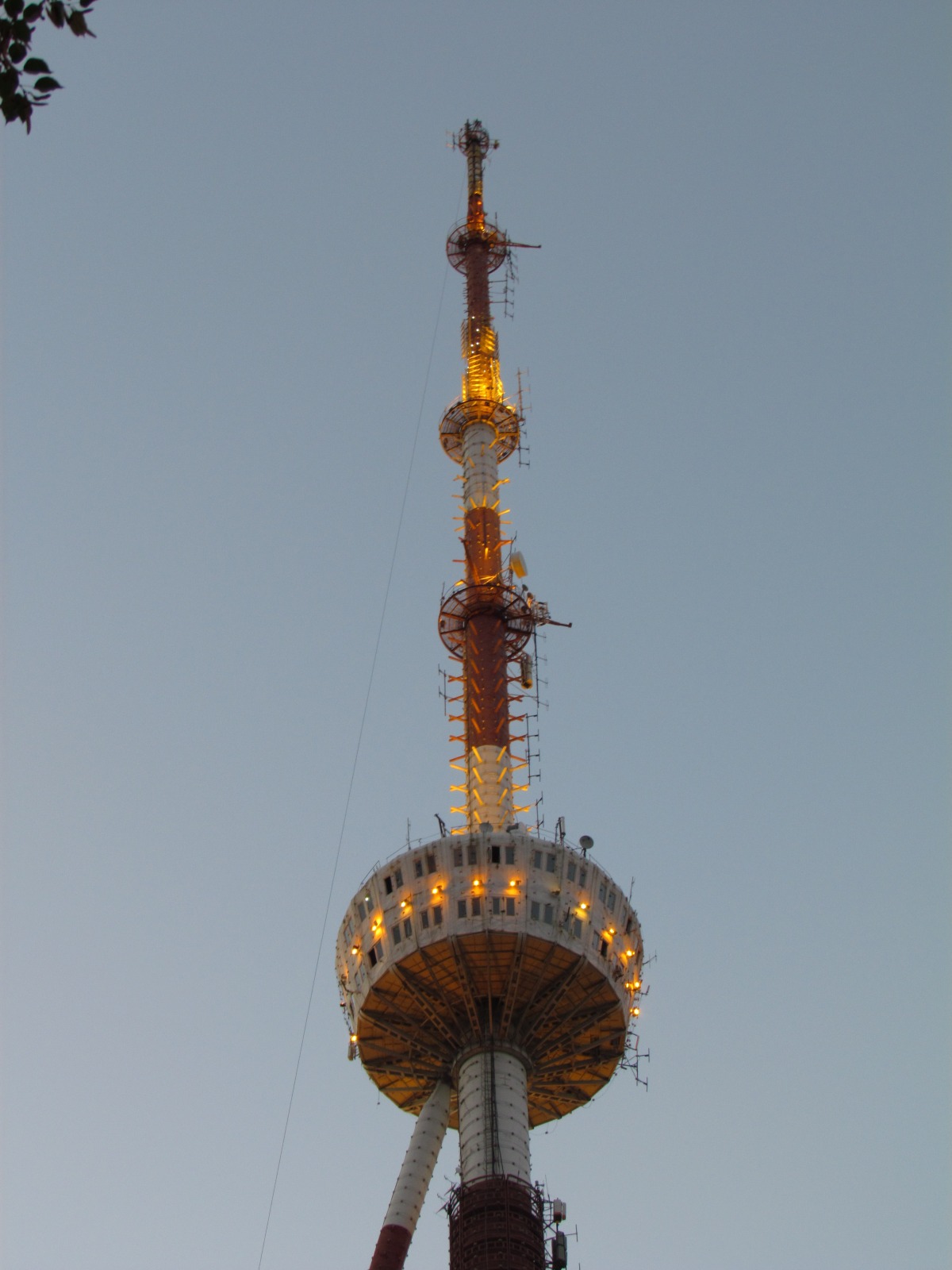 Tbilisi - Mtatsminda park - TV tower