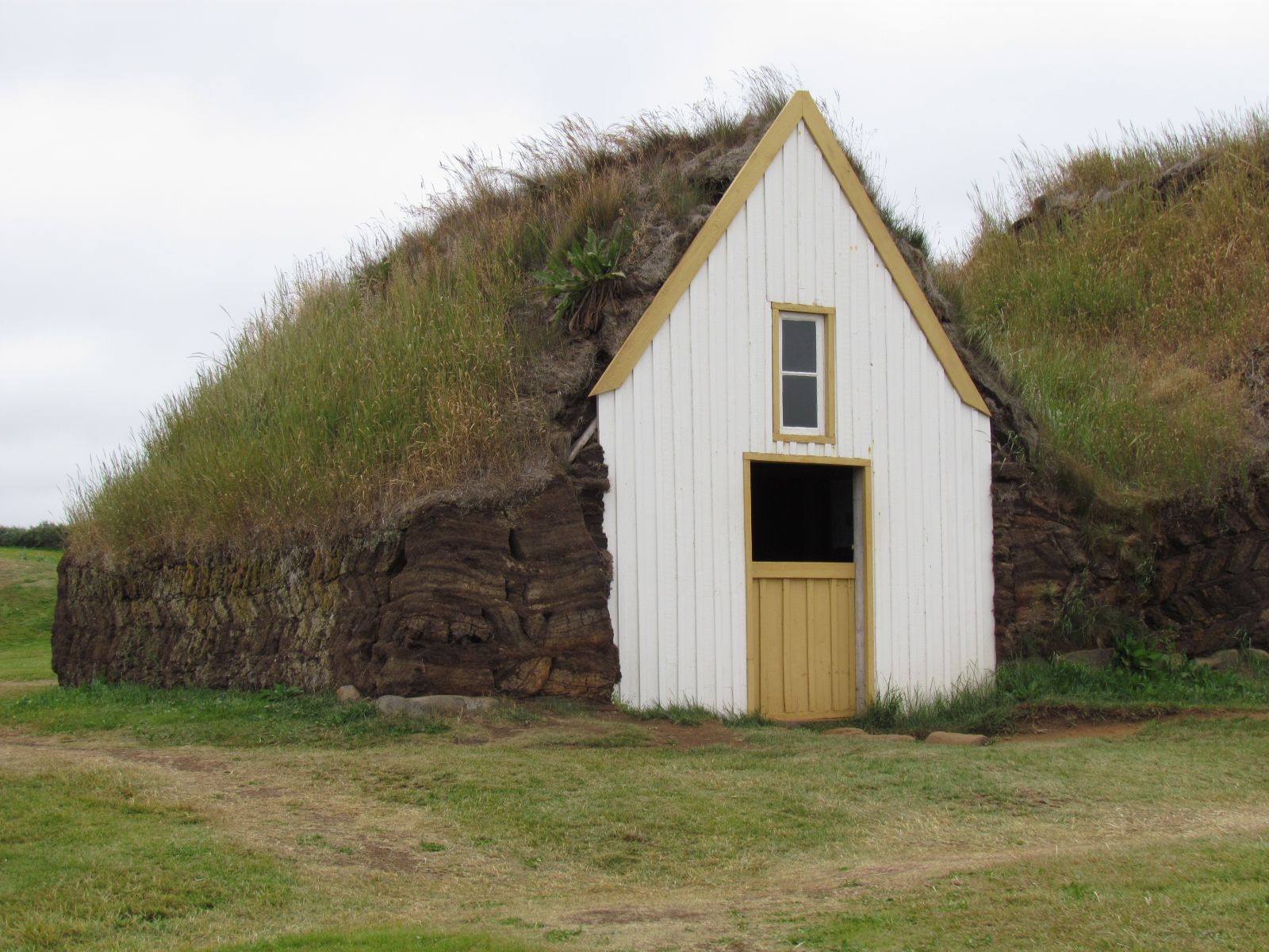 Glaumbær - Turf farm houses museum