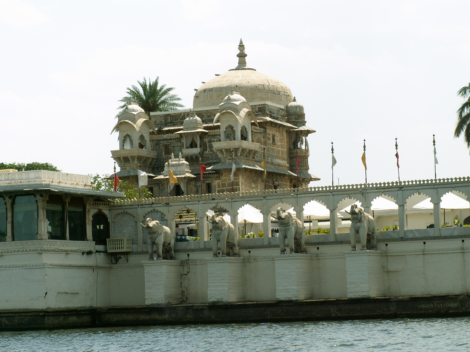 Udaipur - Jagmandir island