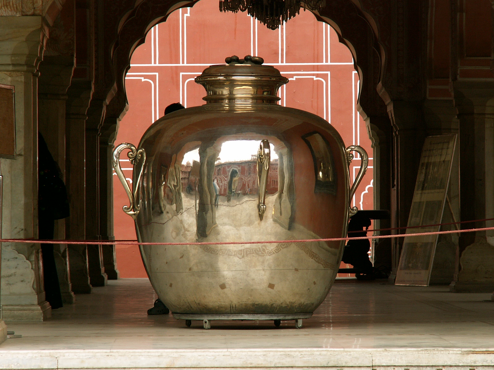 Jaipur - City palace - Silver container
