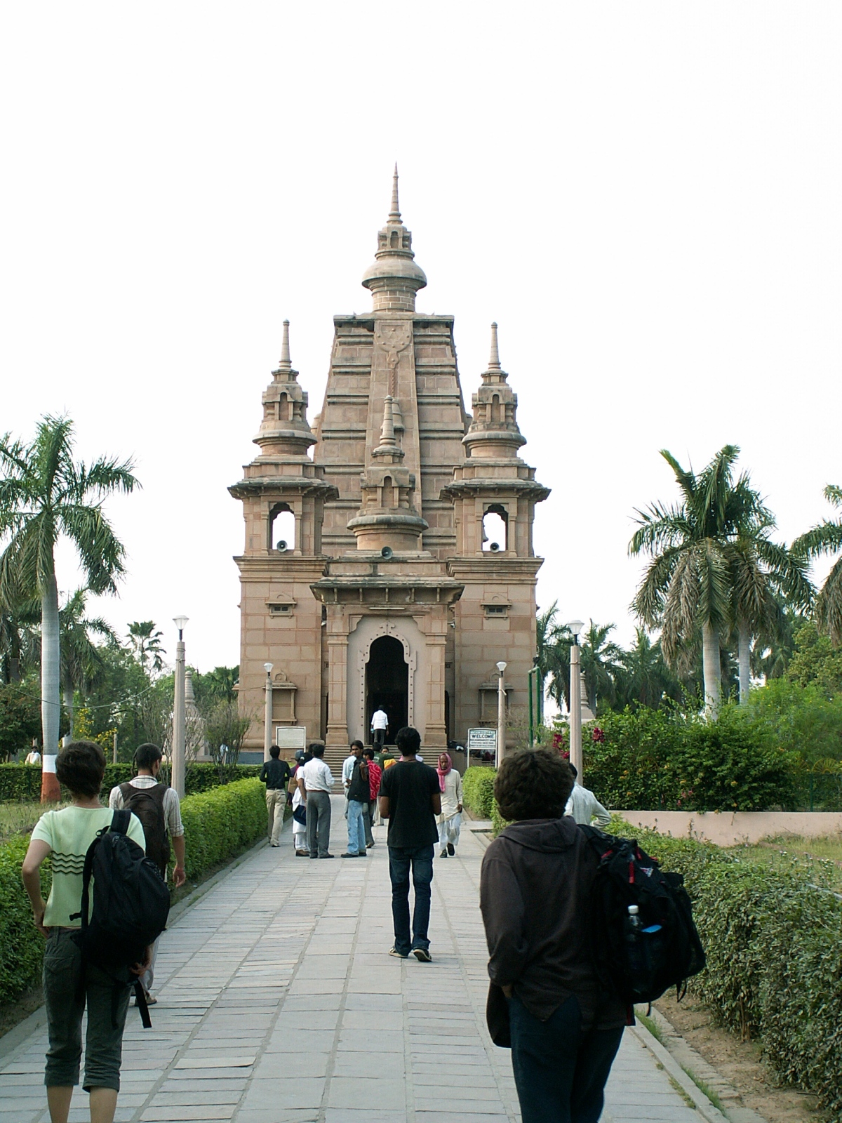 Sarnath - Buddha temple