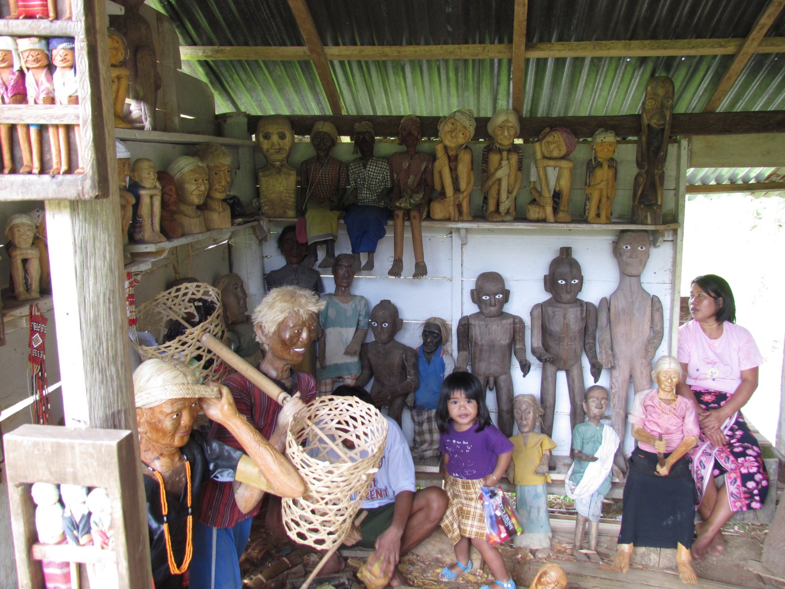 Toraja - Lemo - Woodcutter workshop
