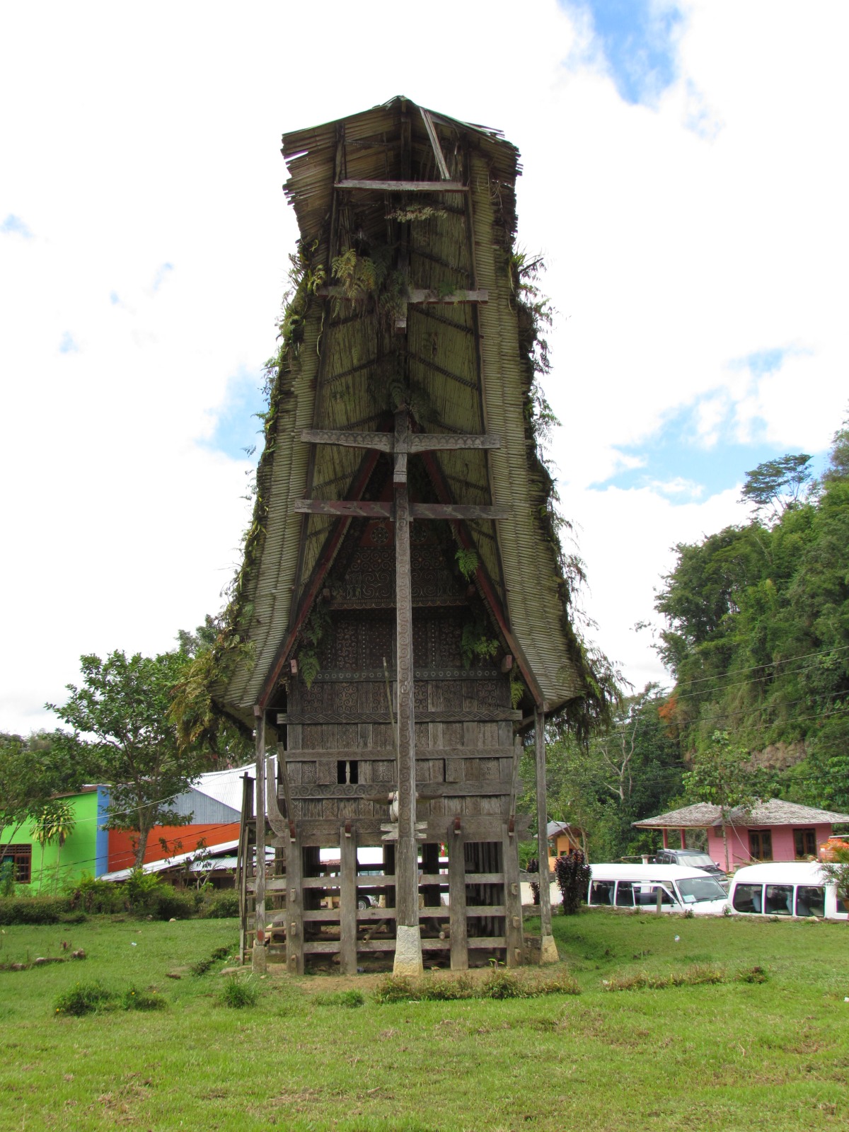 Toraja - Lemo - Tongkonan