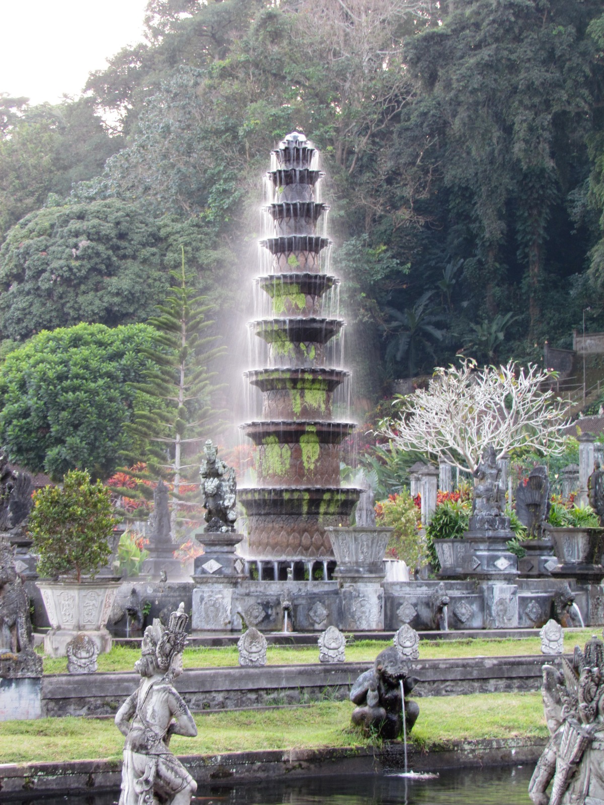 Bali - Tirta Gangga water palace