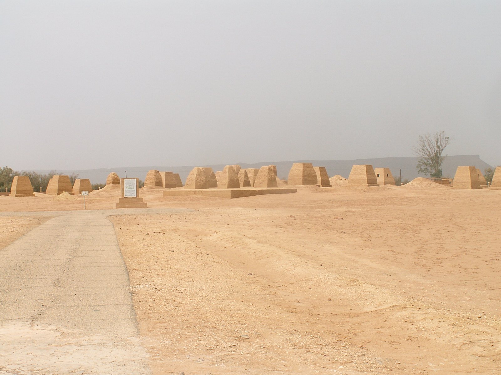 Germa - Ahramat al-Hattia - Garamantian tombs