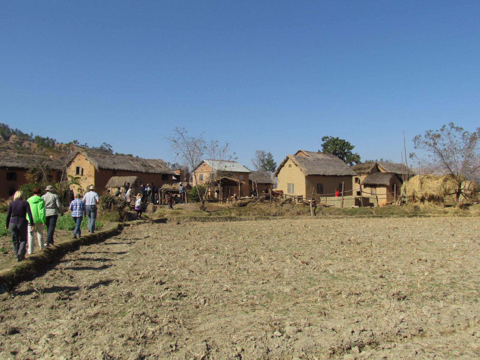Manandoana village