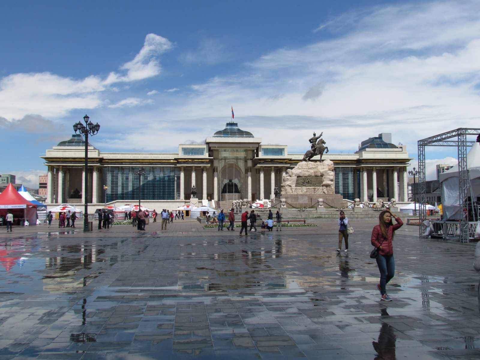 Ulaanbaatar - Sukhbaatar square