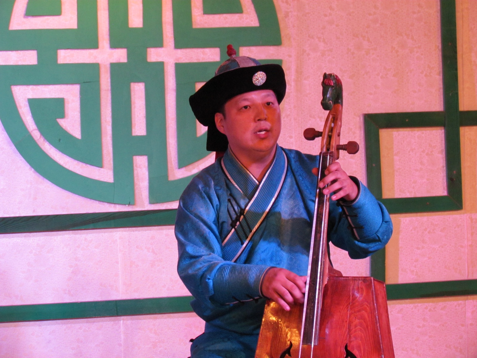 Ulaanbaatar - Tumen Ekh Ensemble