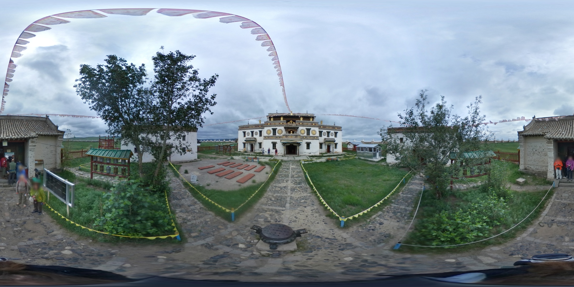Kharkhorin - Erdene Zuu monastery - Laviran Temple - 360 panorama