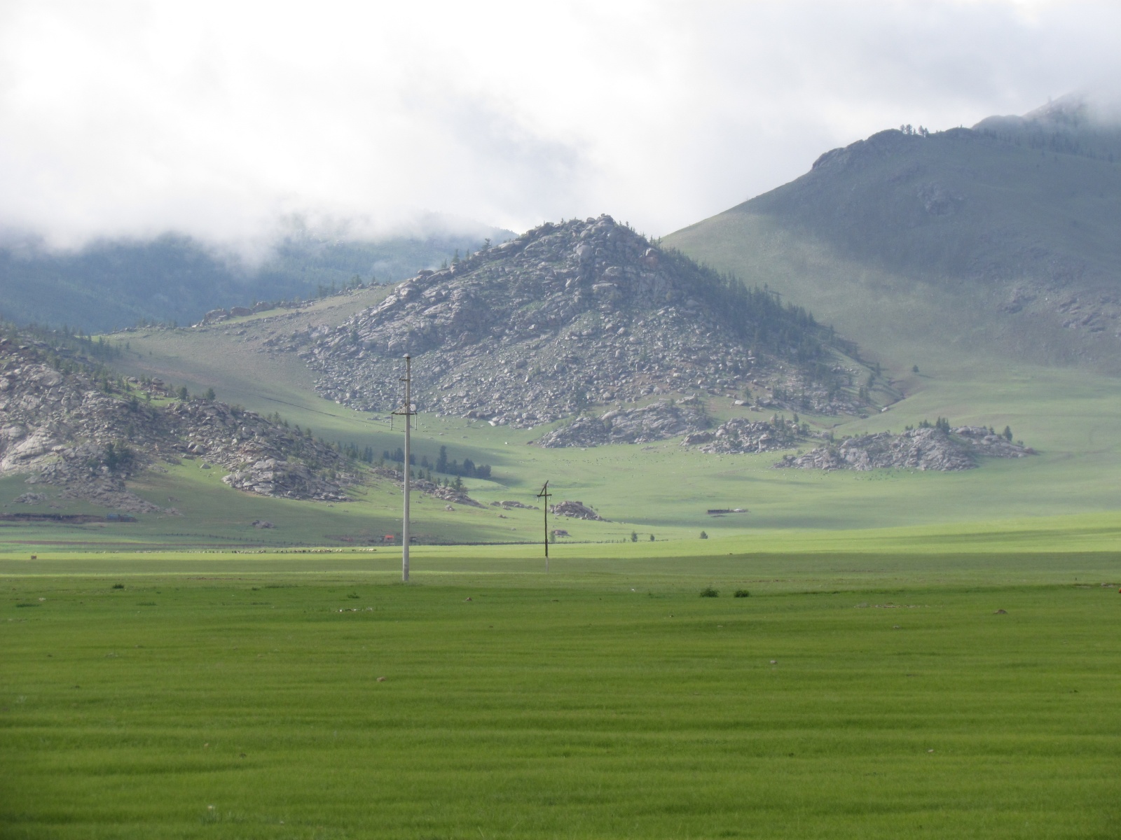 Near Tsetserleg
