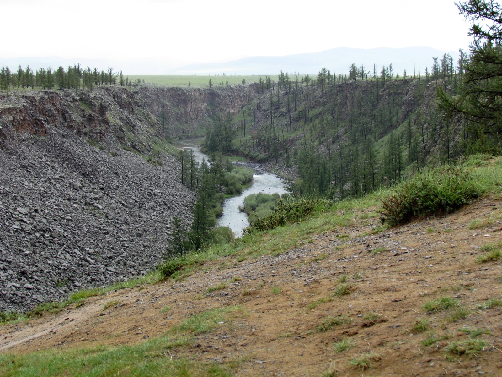 Near Khorgo - Canyon on Chuluut River