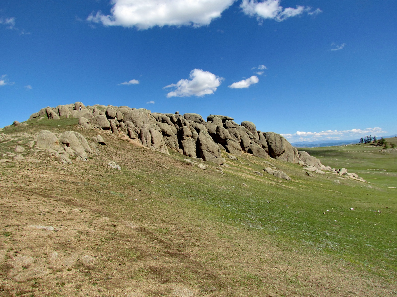 Near Erdenet - Rock formation