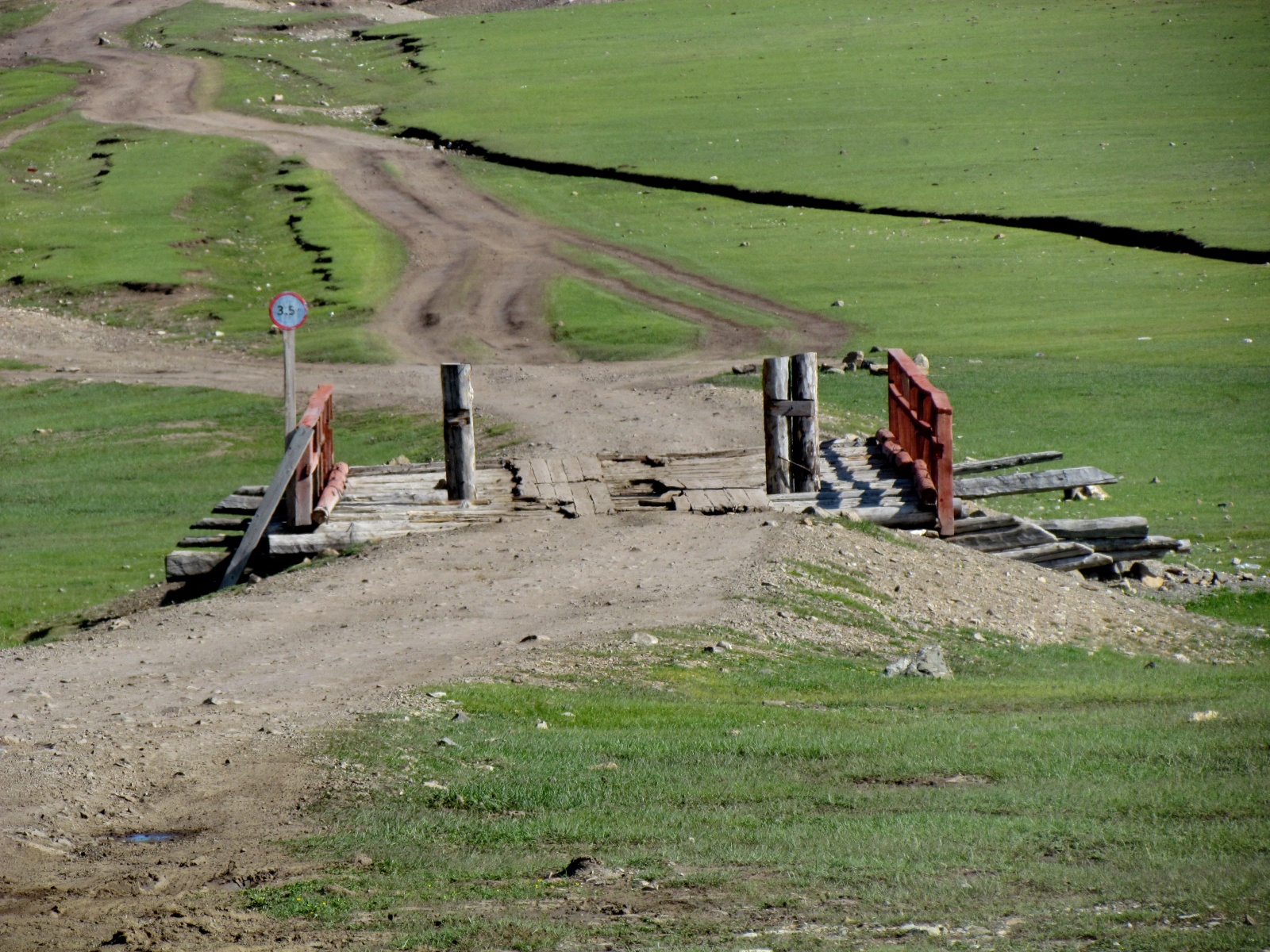 Near Erdenet - Bridge