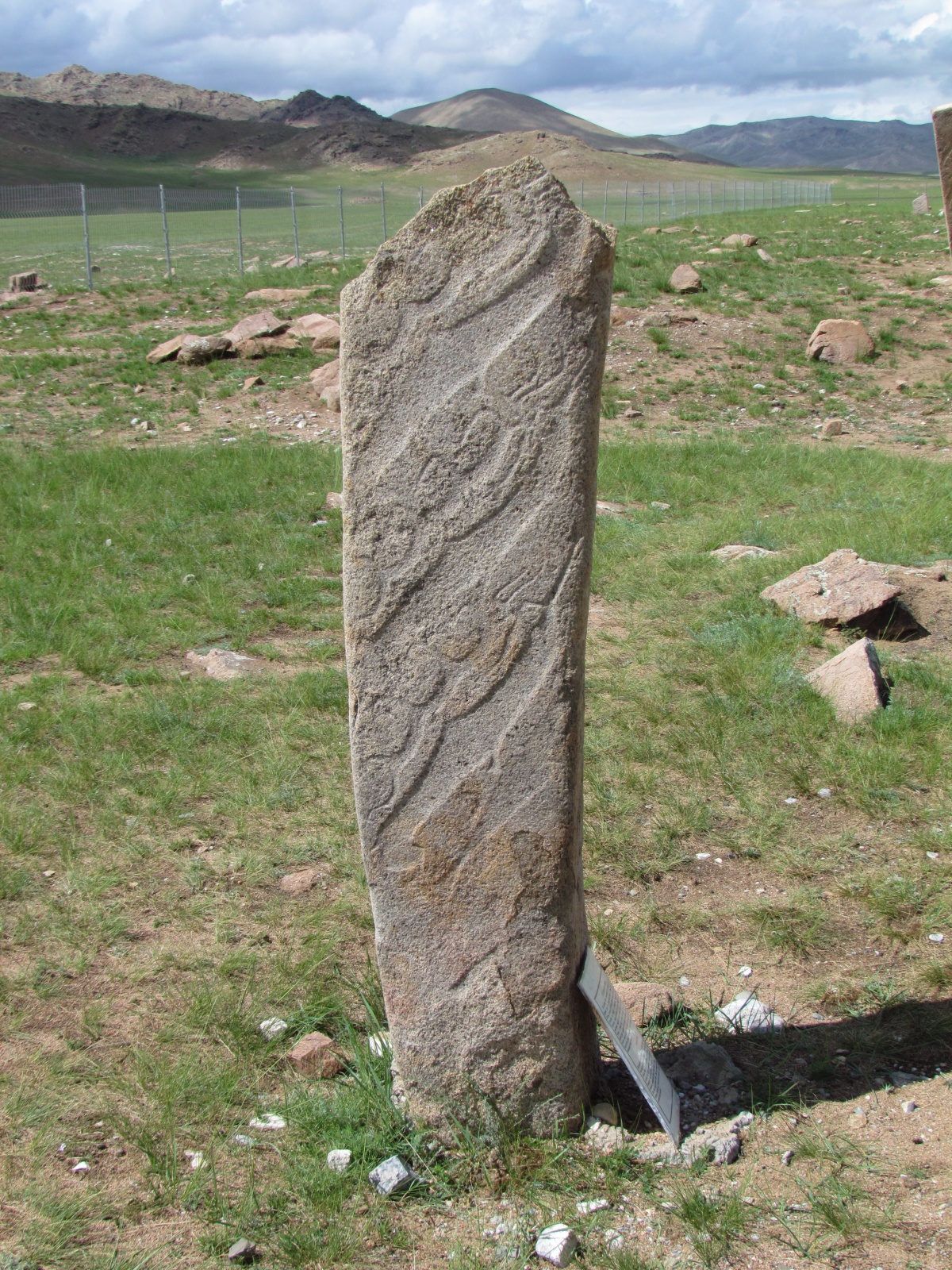 Near Murun - Uushiigin uver - Deer stones