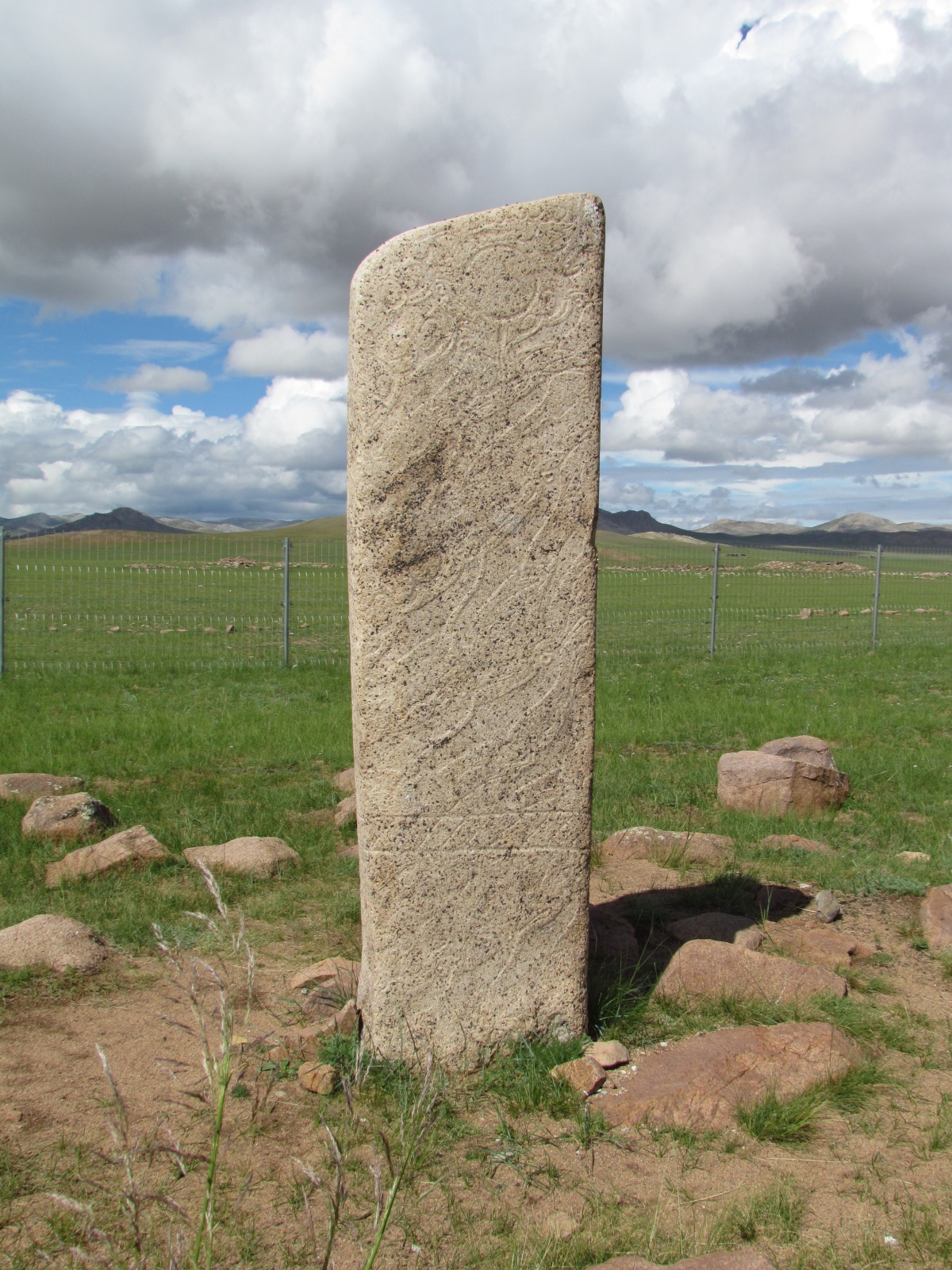 Near Murun - Uushiigin uver - Deer stones