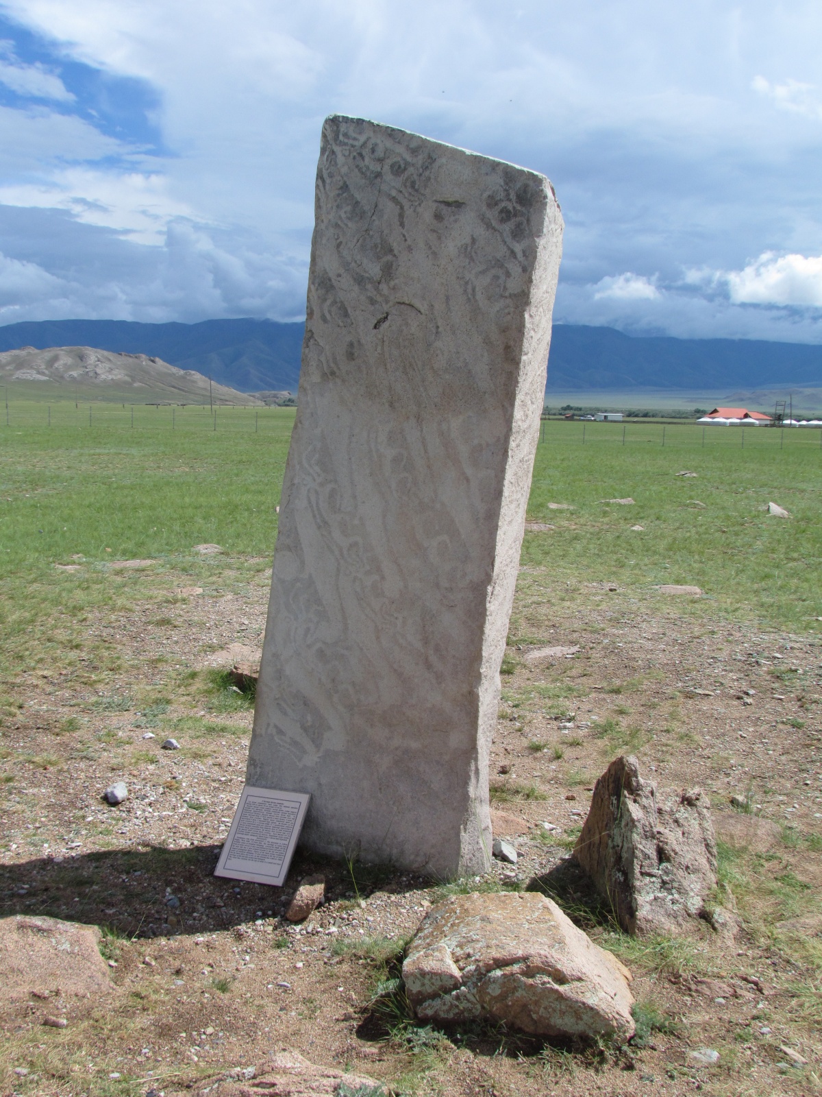 Near Murun - Uushiigin uver - Deer stones