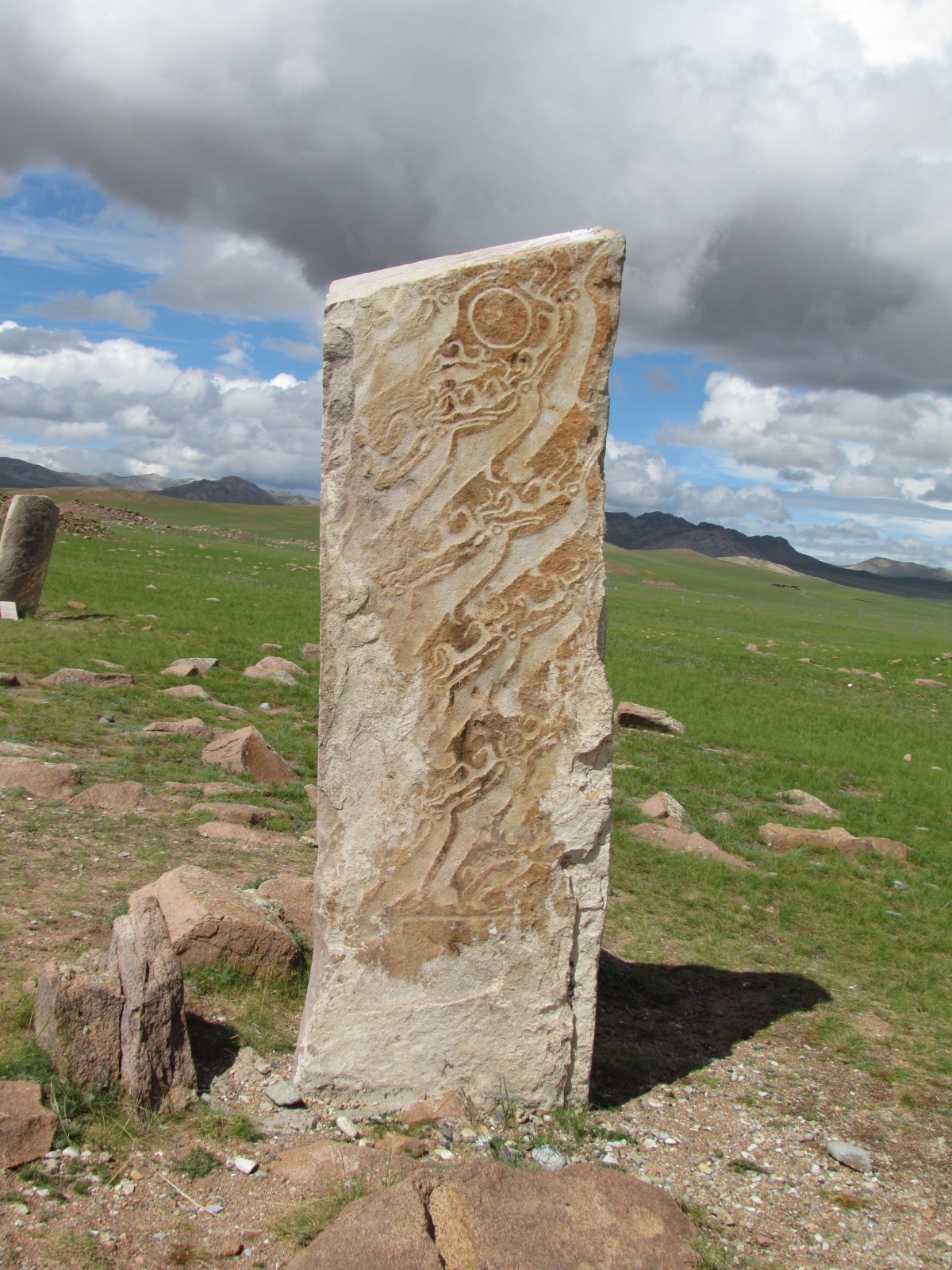 Near Murun - Uushiigin uver - Deer stones