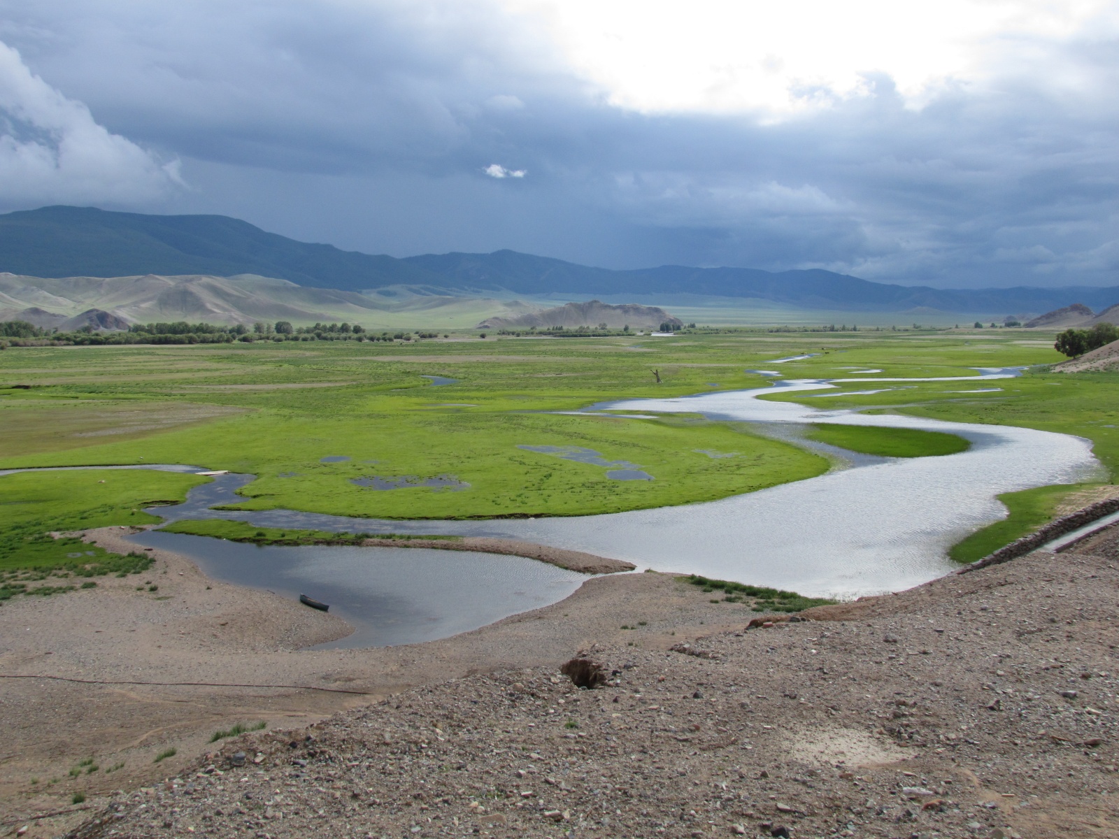 Khargant camp - Delgermoron river