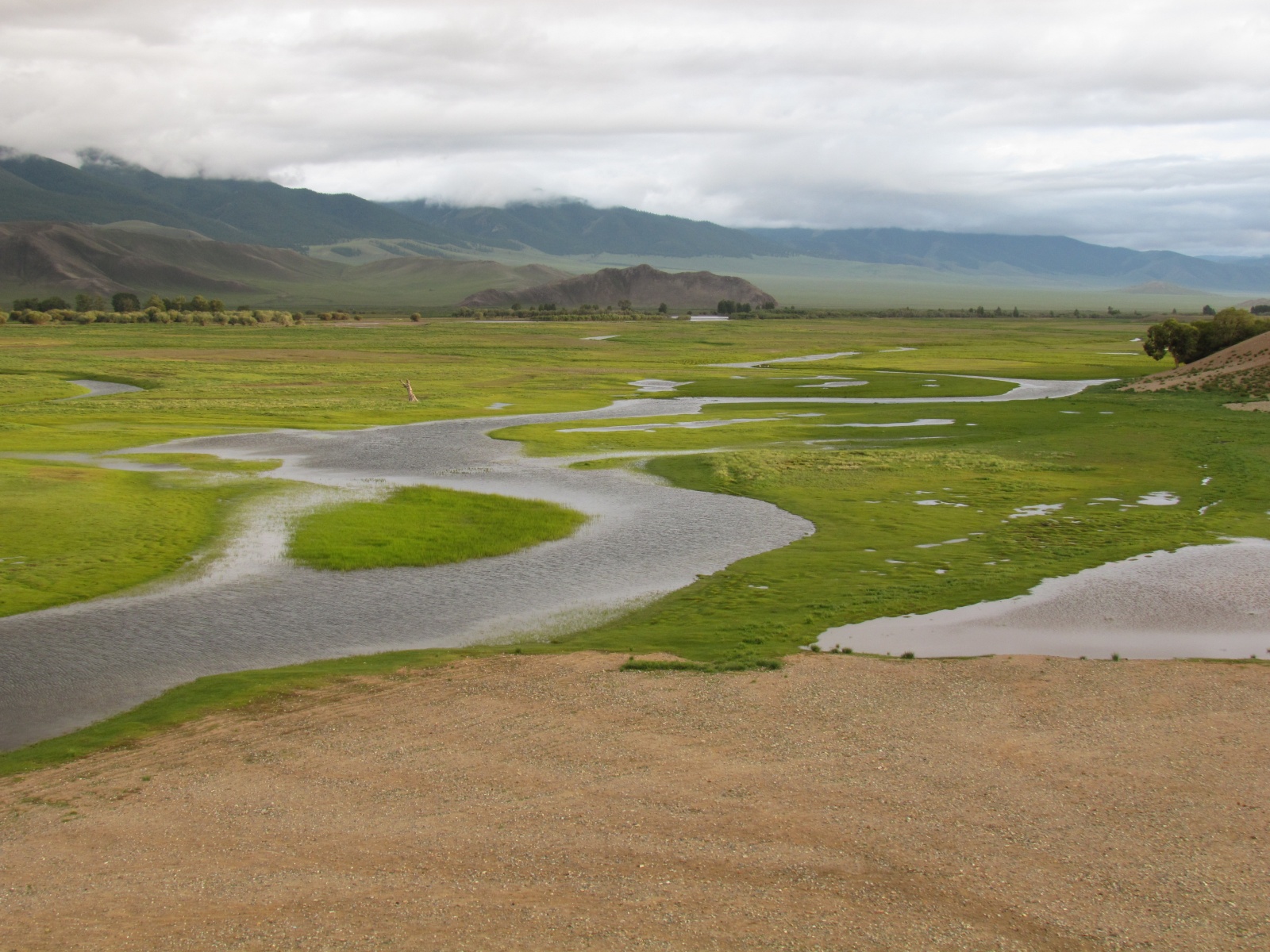 Khargant camp - Delgermoron river