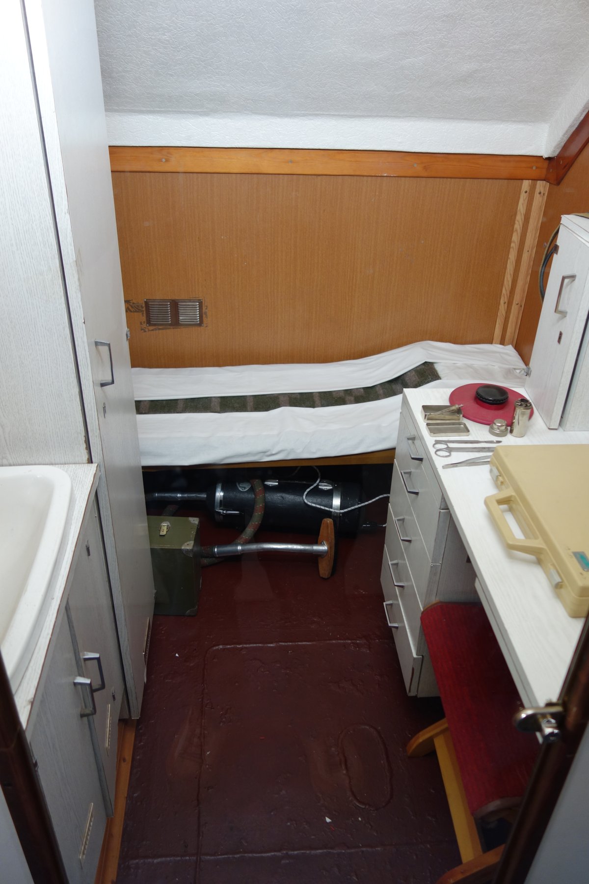 Tushino reservoir - B-396 submarine - Infirmary