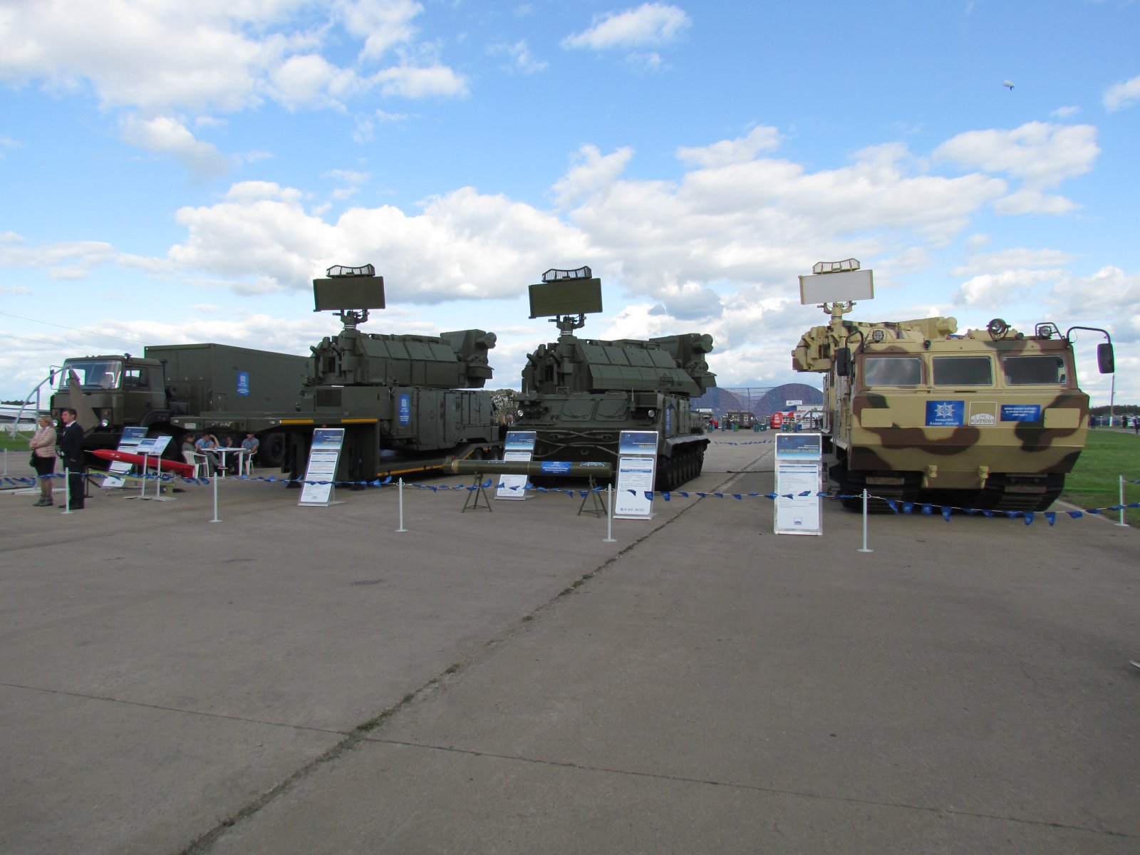 MAKS air show - Almaz-Antey air defense systems