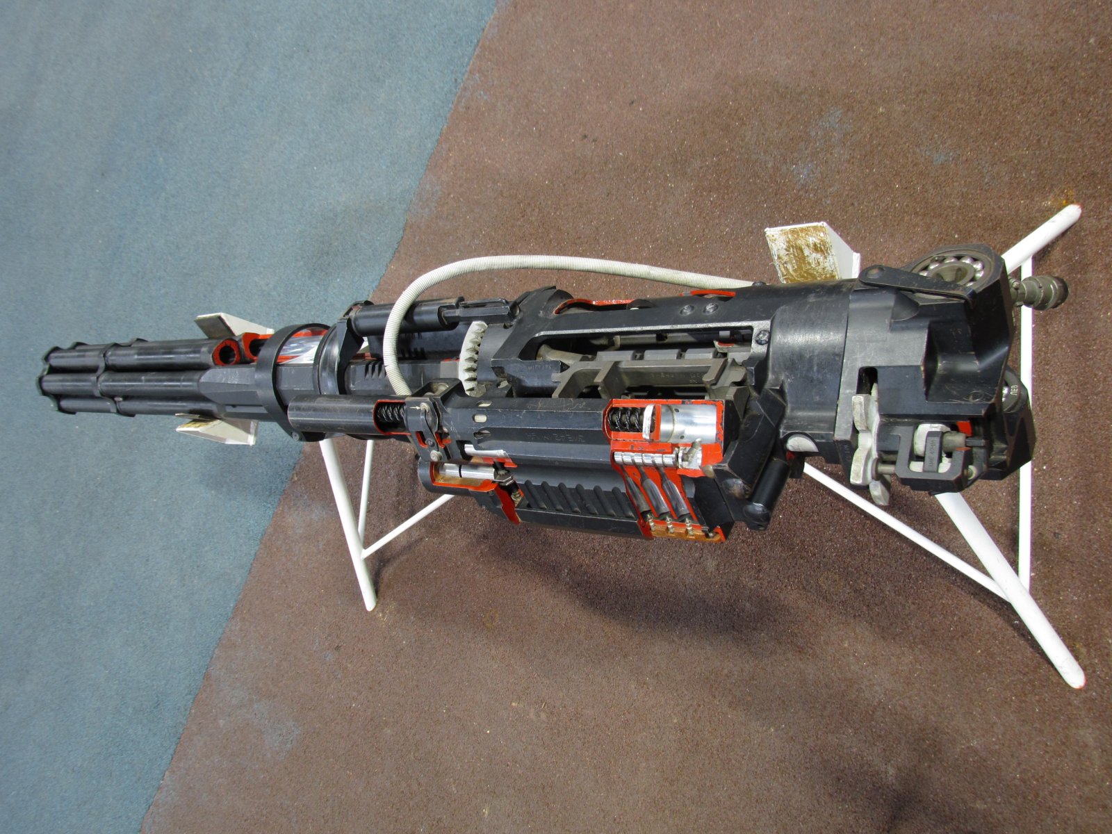 Park Patriot - Syrian conflict exhibition - Rotary machine gun