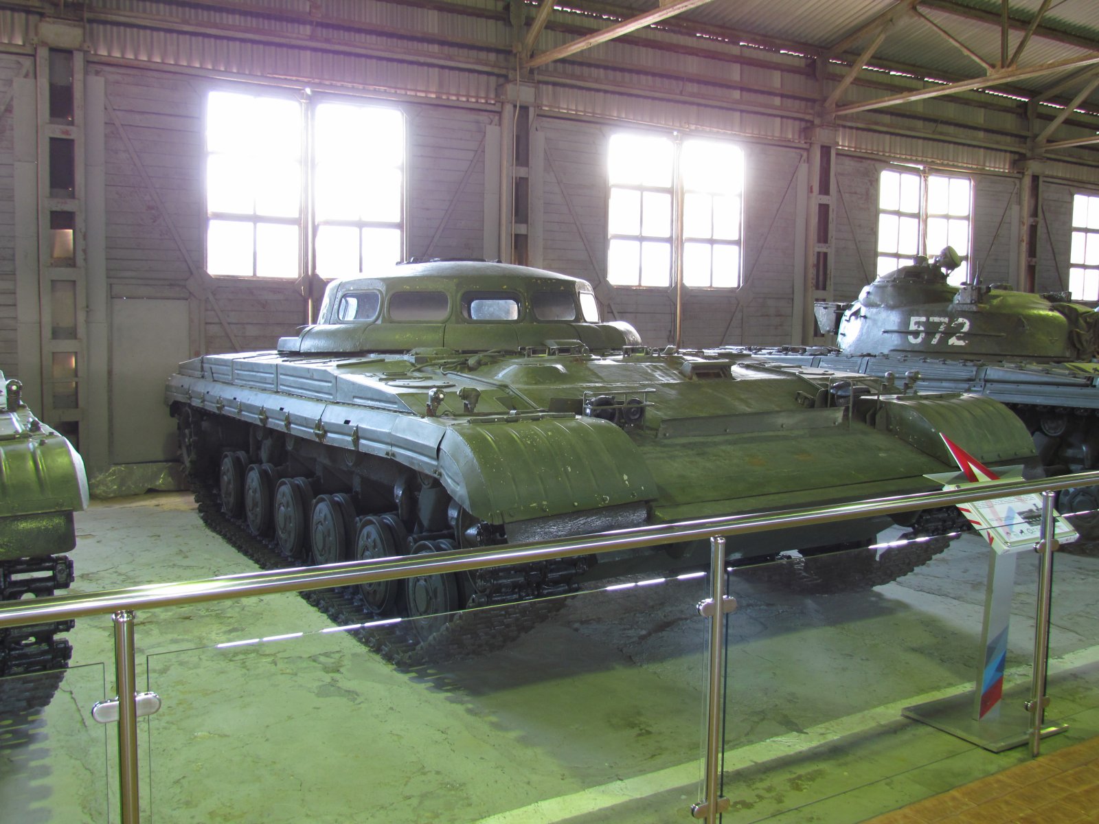 Kubinka Tank Museum - Gas turbine experimental tank Object 288