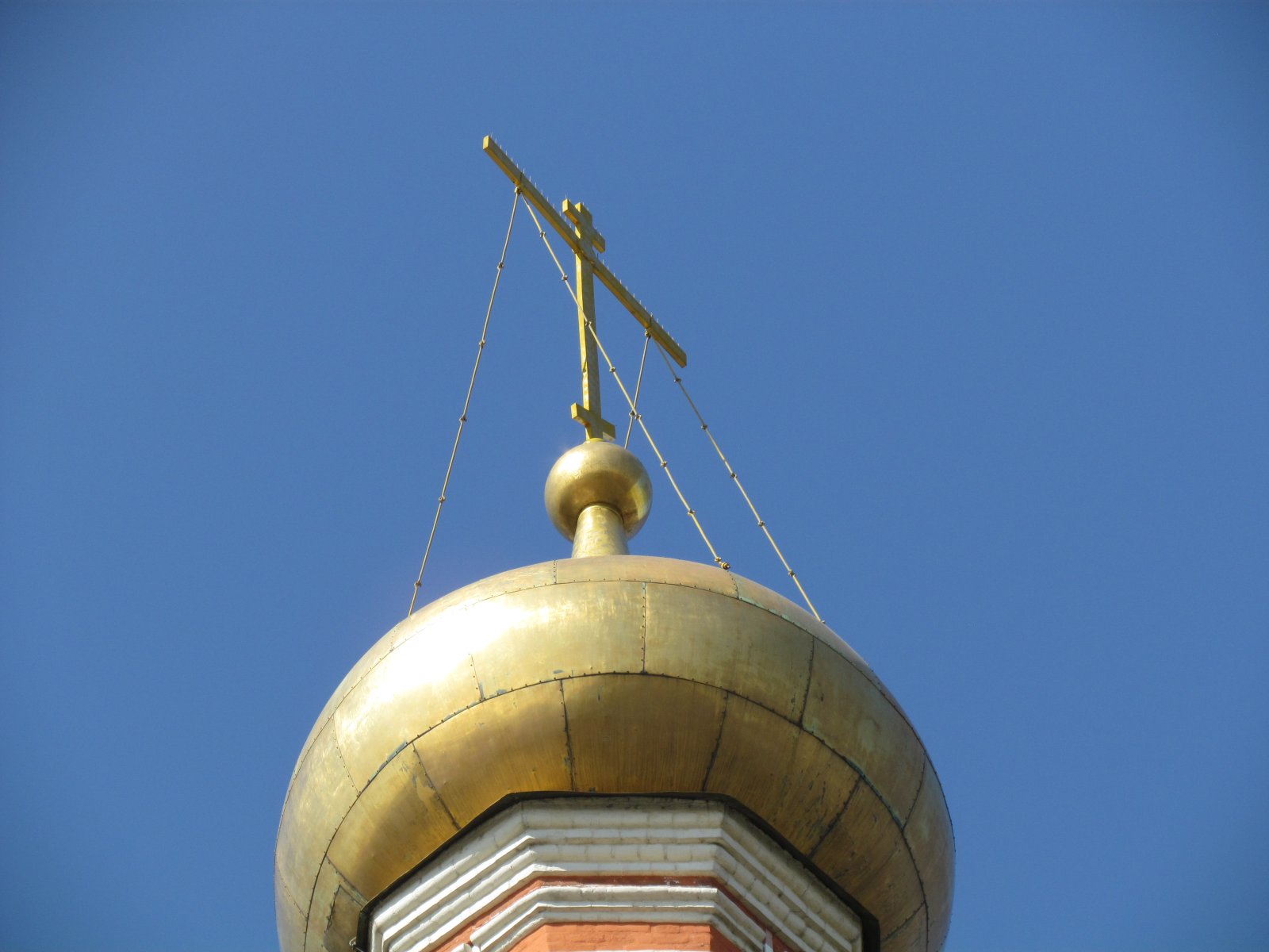 Saint Basil's Cathedral - Central dome - Cross