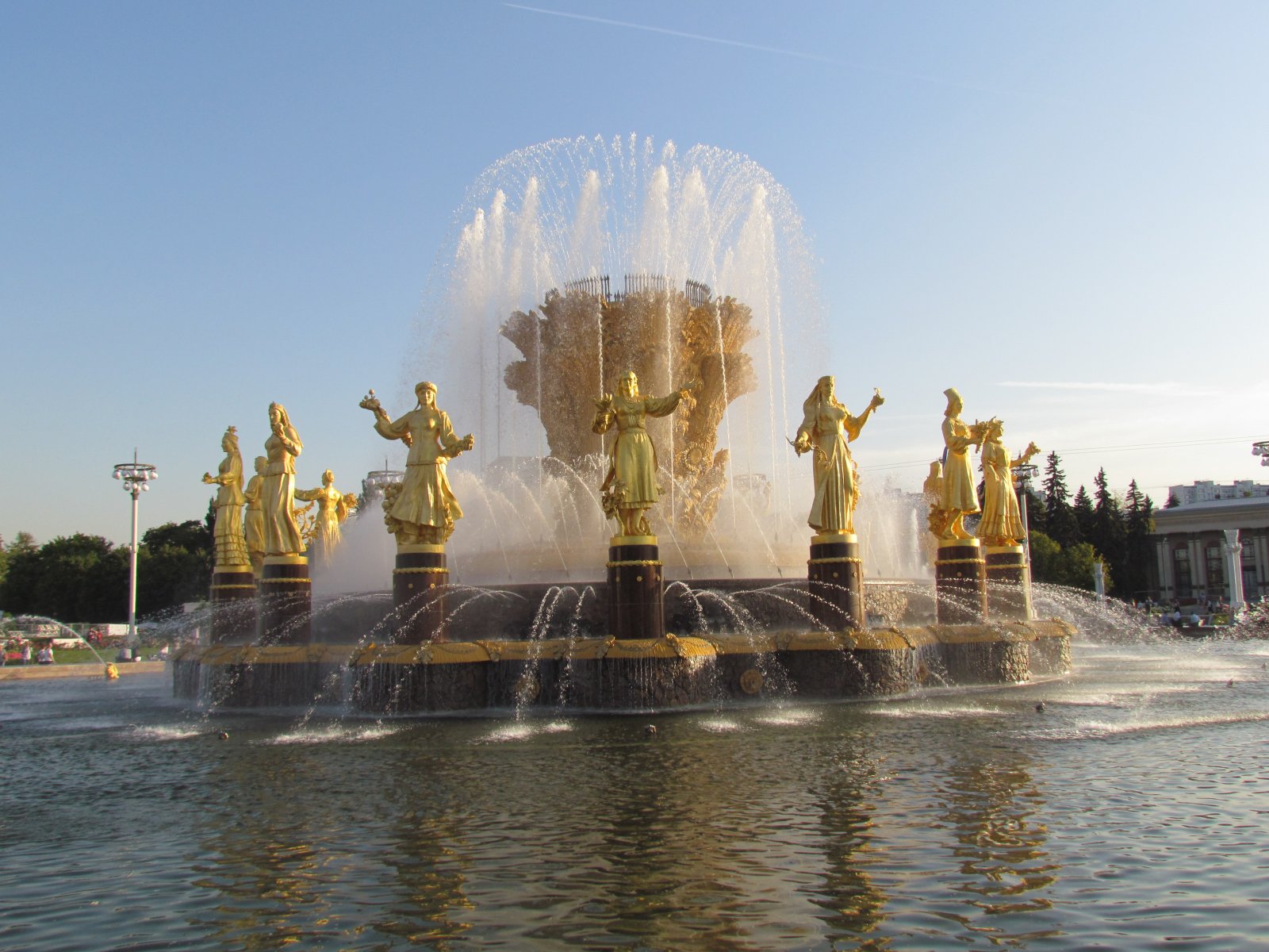 VDNKh - Fountain 'Friendship of the people'