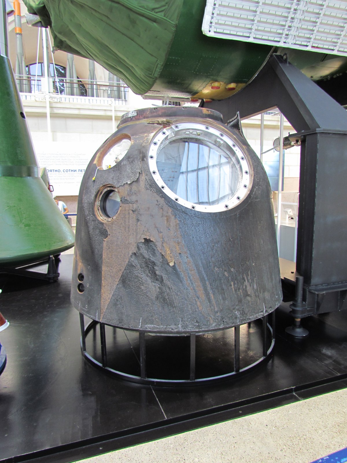 VDNKh - Pavillion 'Cosmos' - Descent vehicle of Soyuz TMA spacecraft