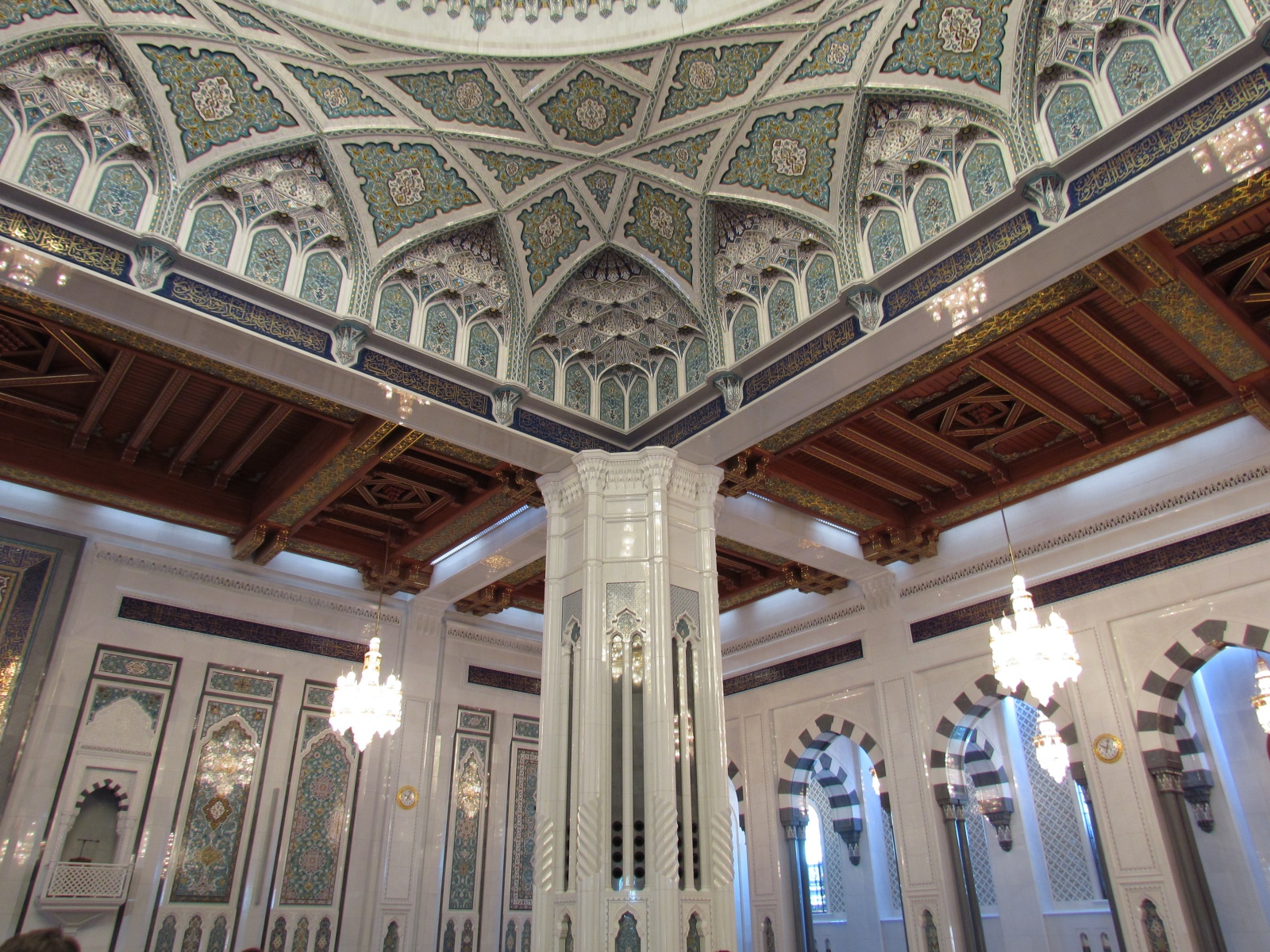Muscat - Sultan Qaboos Grand Mosque