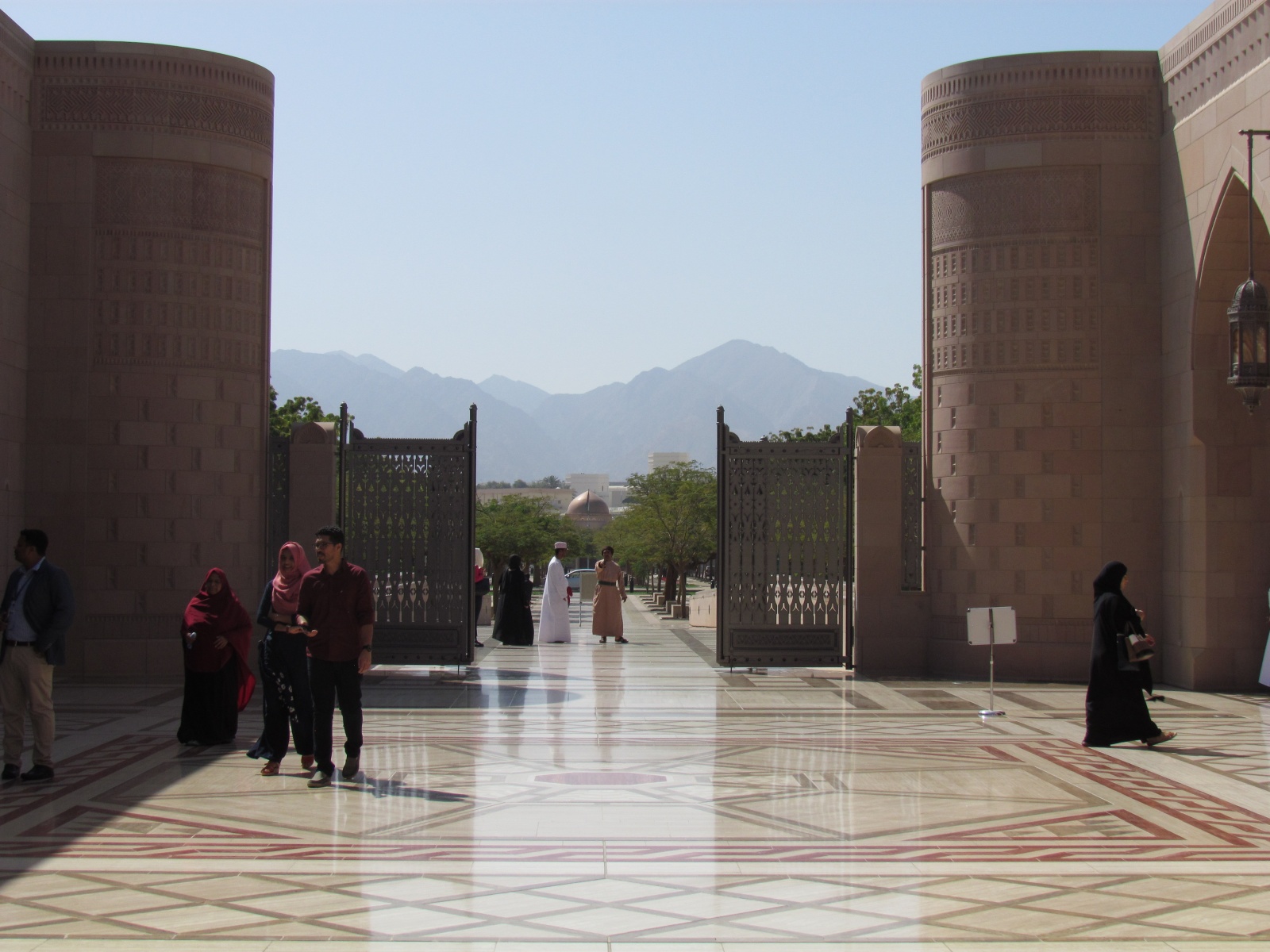 Muscat - Sultan Qaboos Grand Mosque
