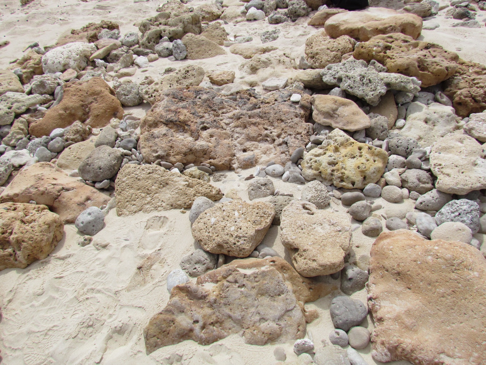 Near Bimmah - White sand beach