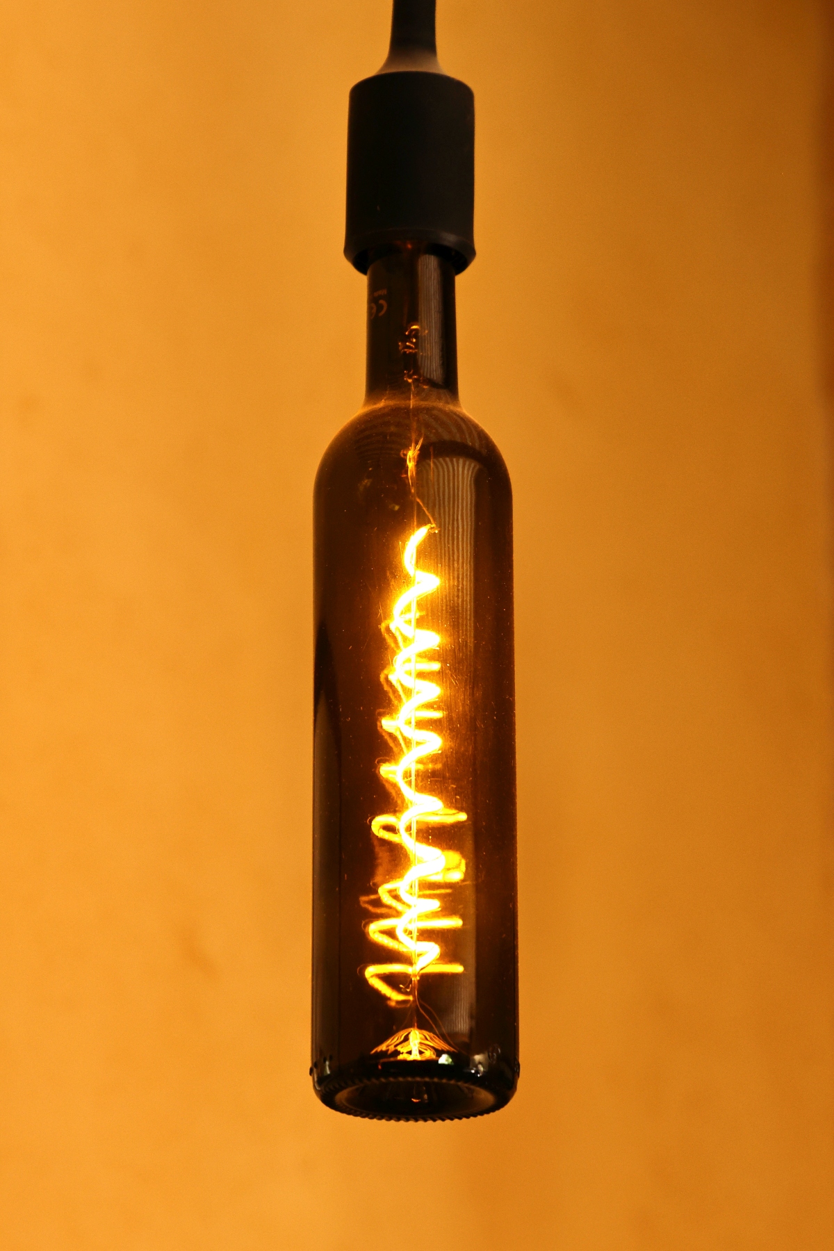 Chateau La Canorgue - Winery - Lamp