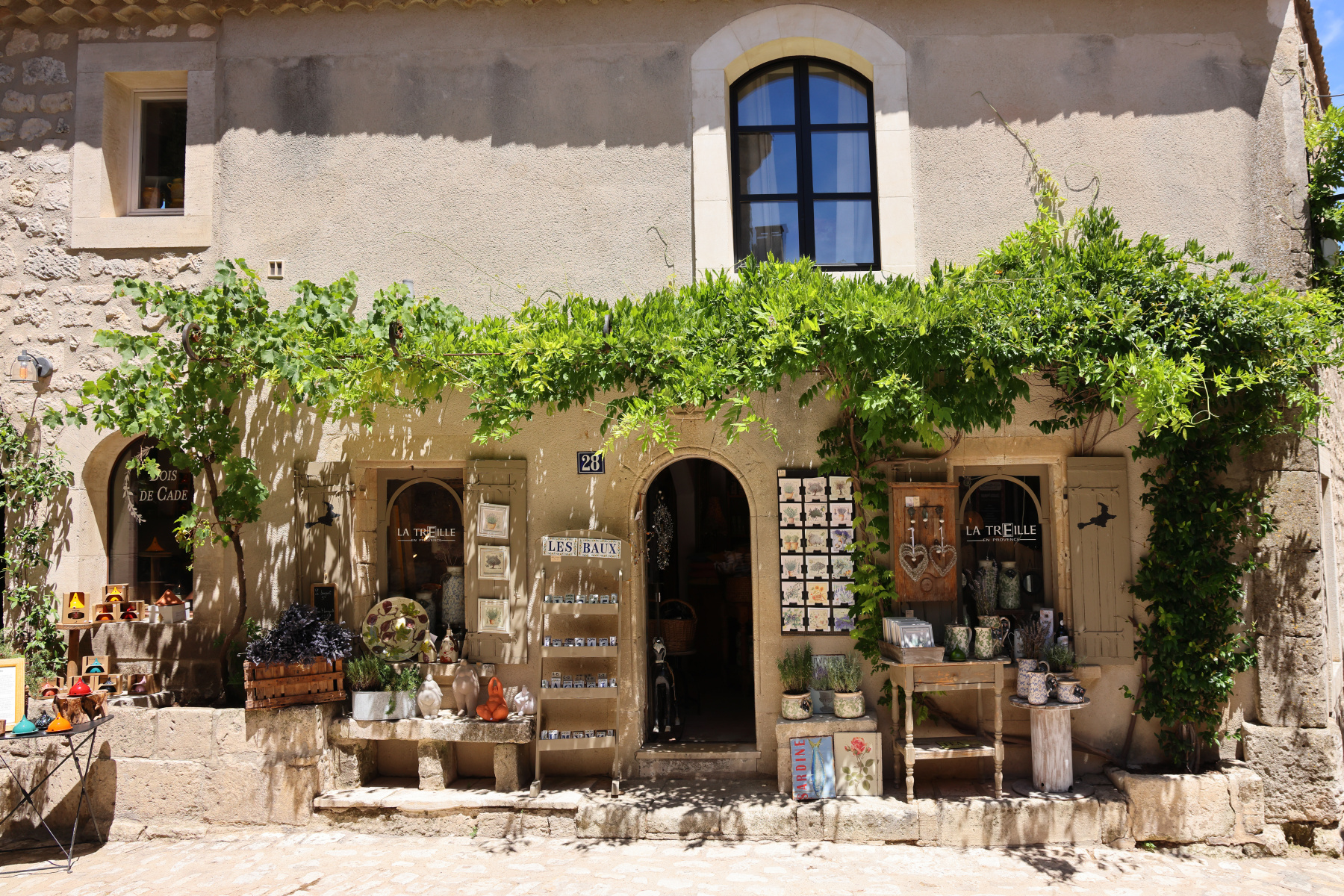 Les Baux-de-Provence - Shop