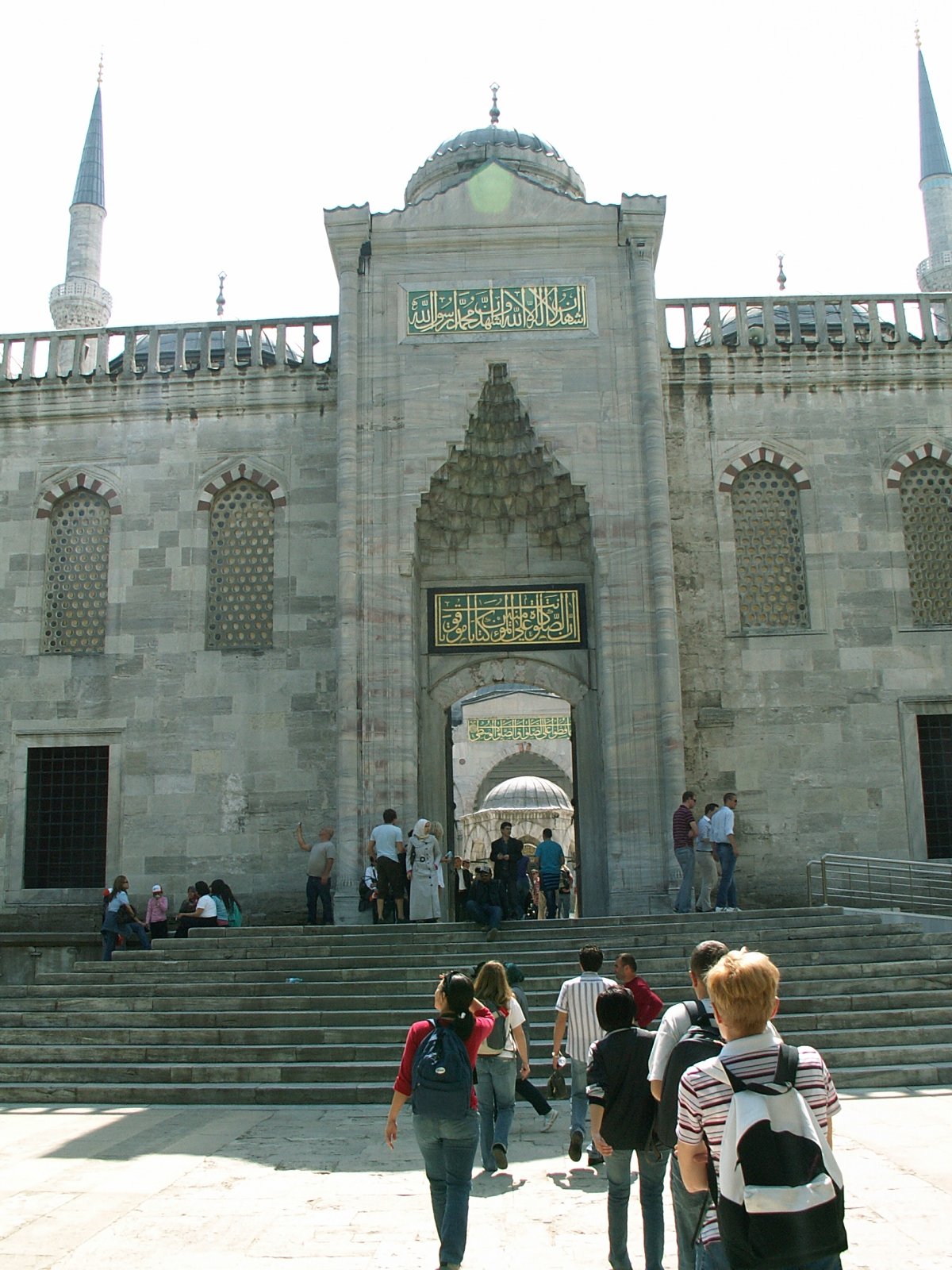 Istanbul - Sultanahmet Cami (Blue Mosque) - Entrance