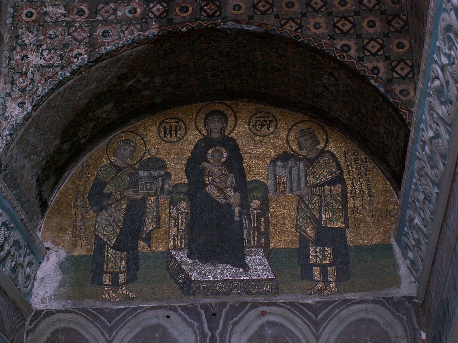 Istanbul - Hagia Sophia - Mary, Child, Justinian I, Constantine I