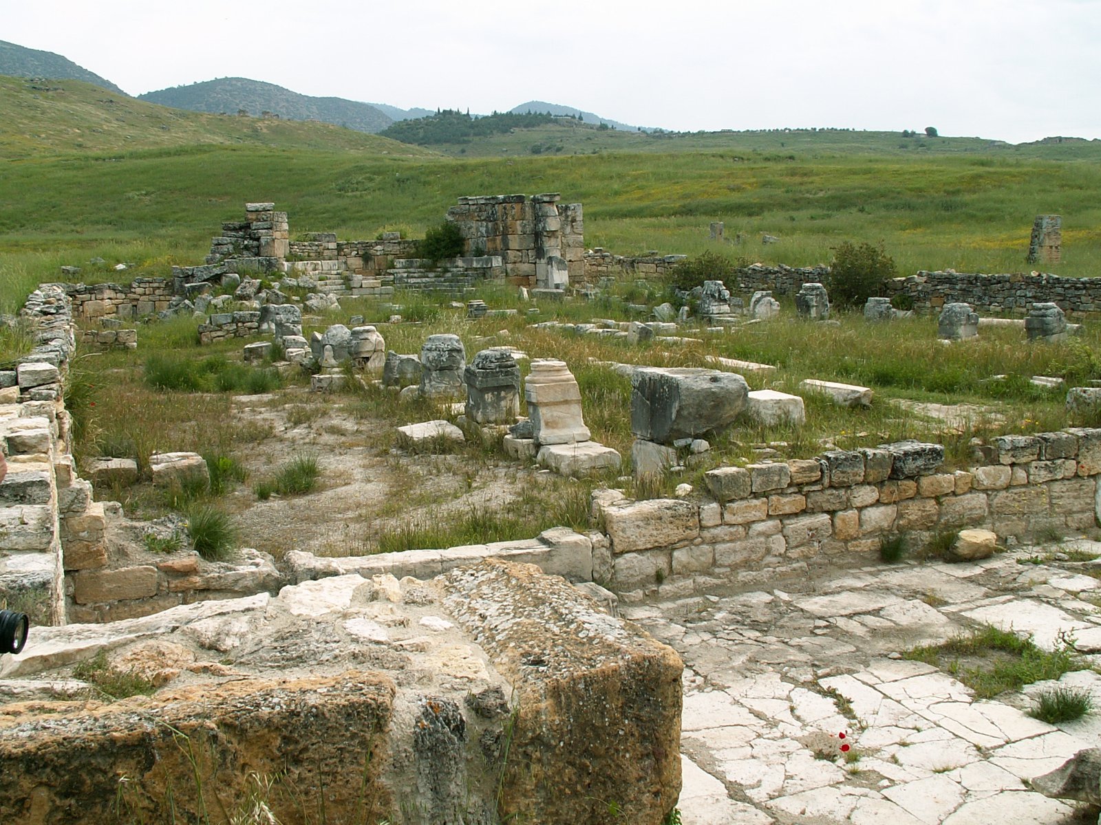 Pamukkale - Hierapolis - Cathedral