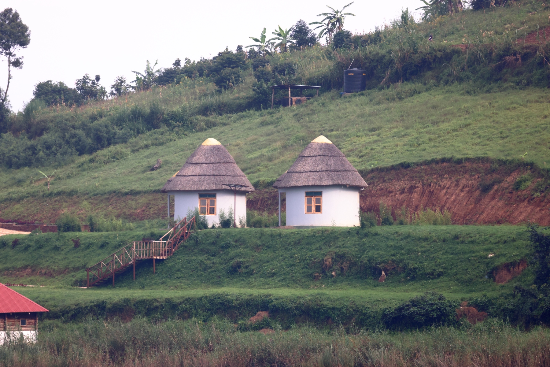 Uganda - Bunyonyi lake