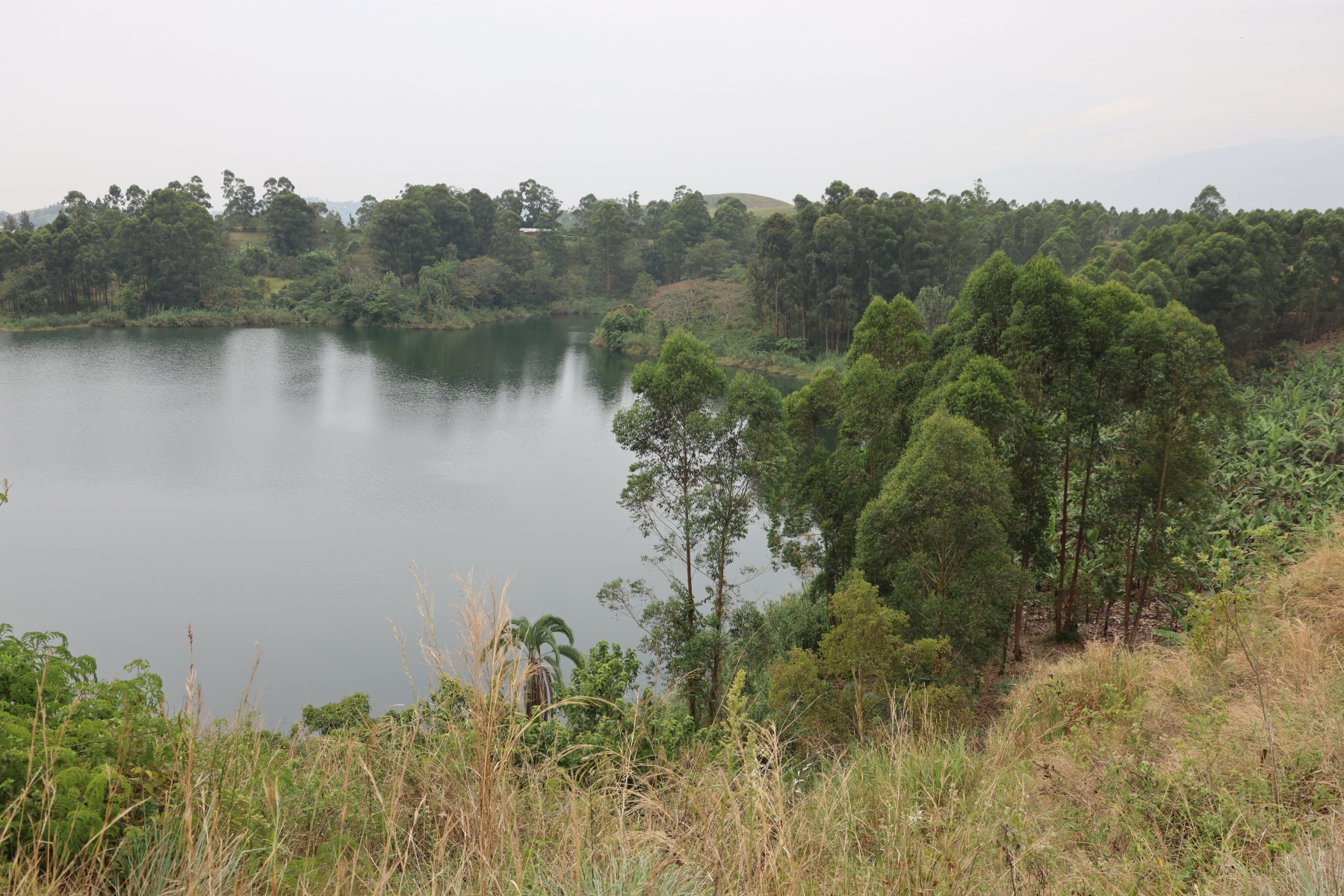 Uganda - Near Amabere caves - Lake